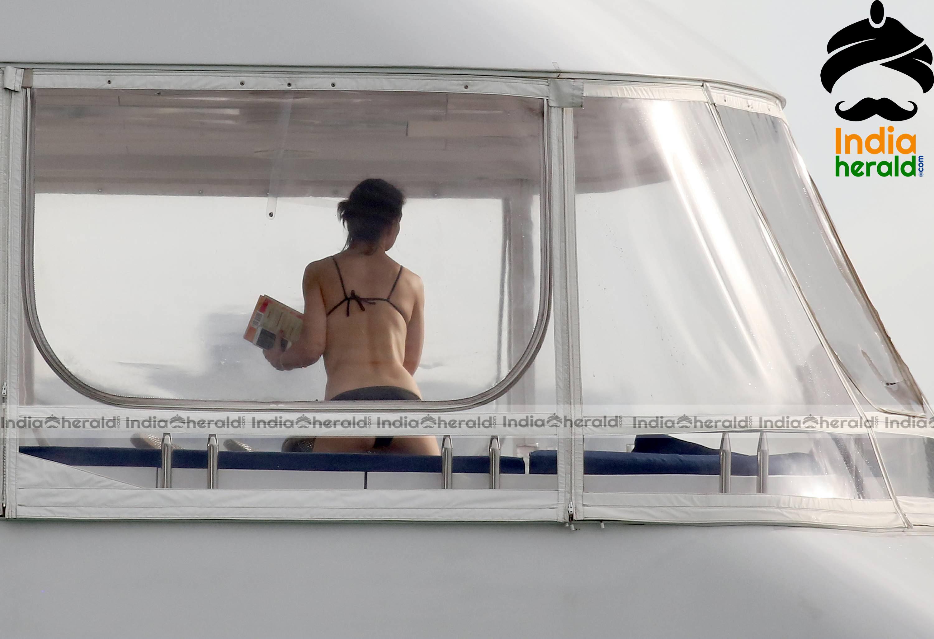 Katie Holmes Caught in Bikini in a Luxury Yacht at Miami Set 2