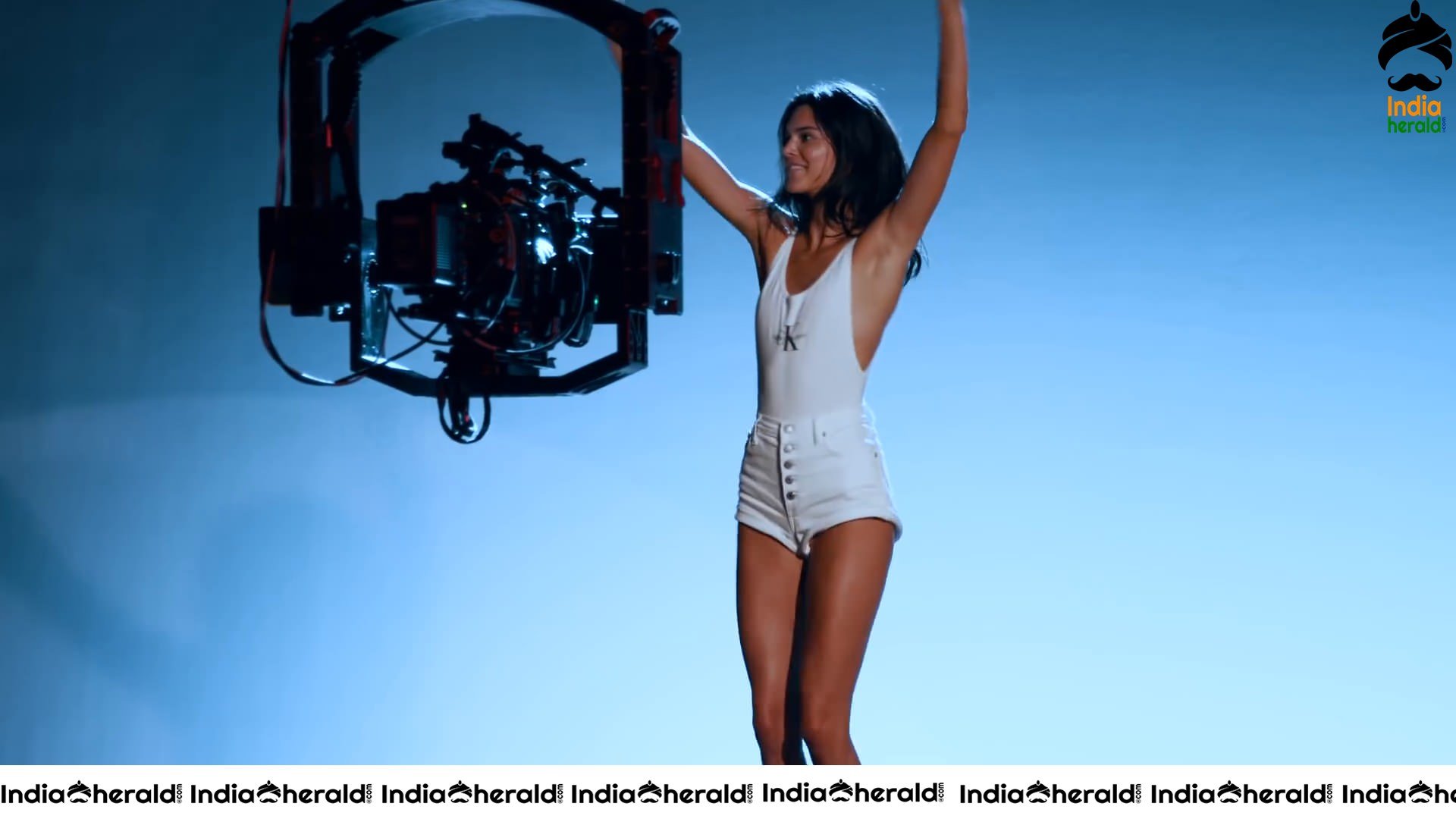 Kendall Jenner flaunts her Hot Slim Body during Calvin Klein Campaign