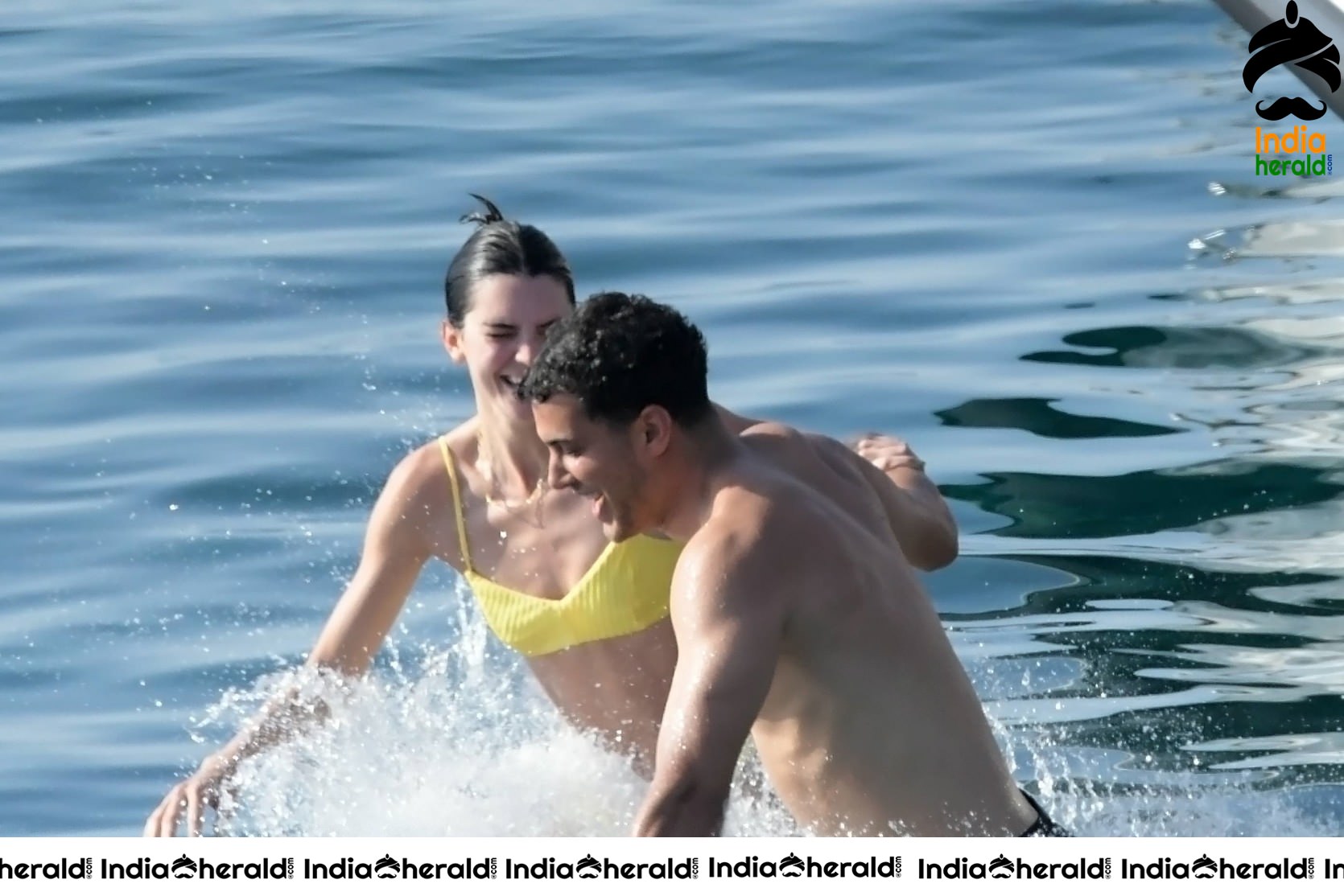 Kendall Jenner flaunts her Lean Hot Body in Bikini on the beach in Mykonos Set 3