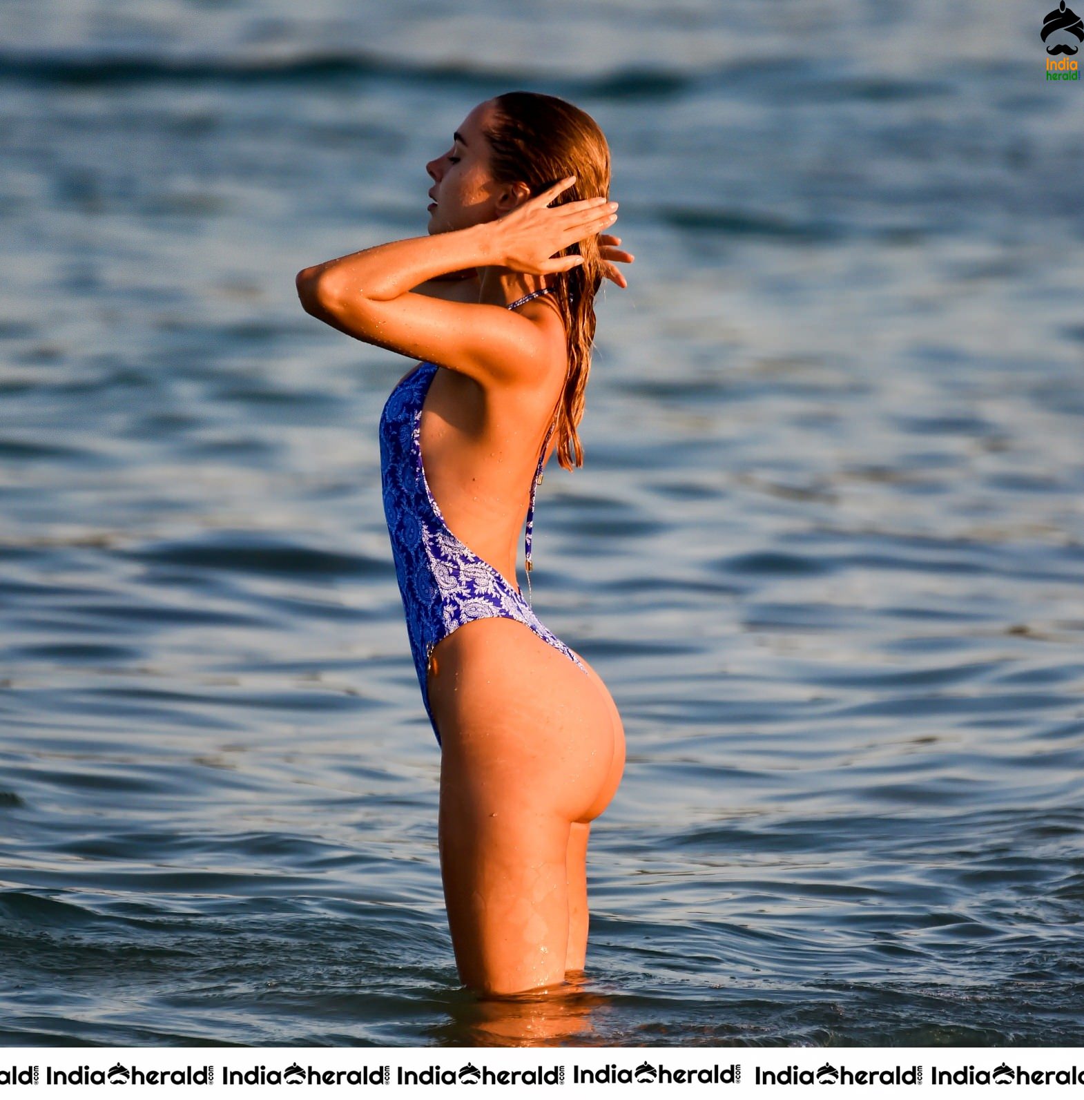 Kimberley Garner Goes for a evening dip in Miami