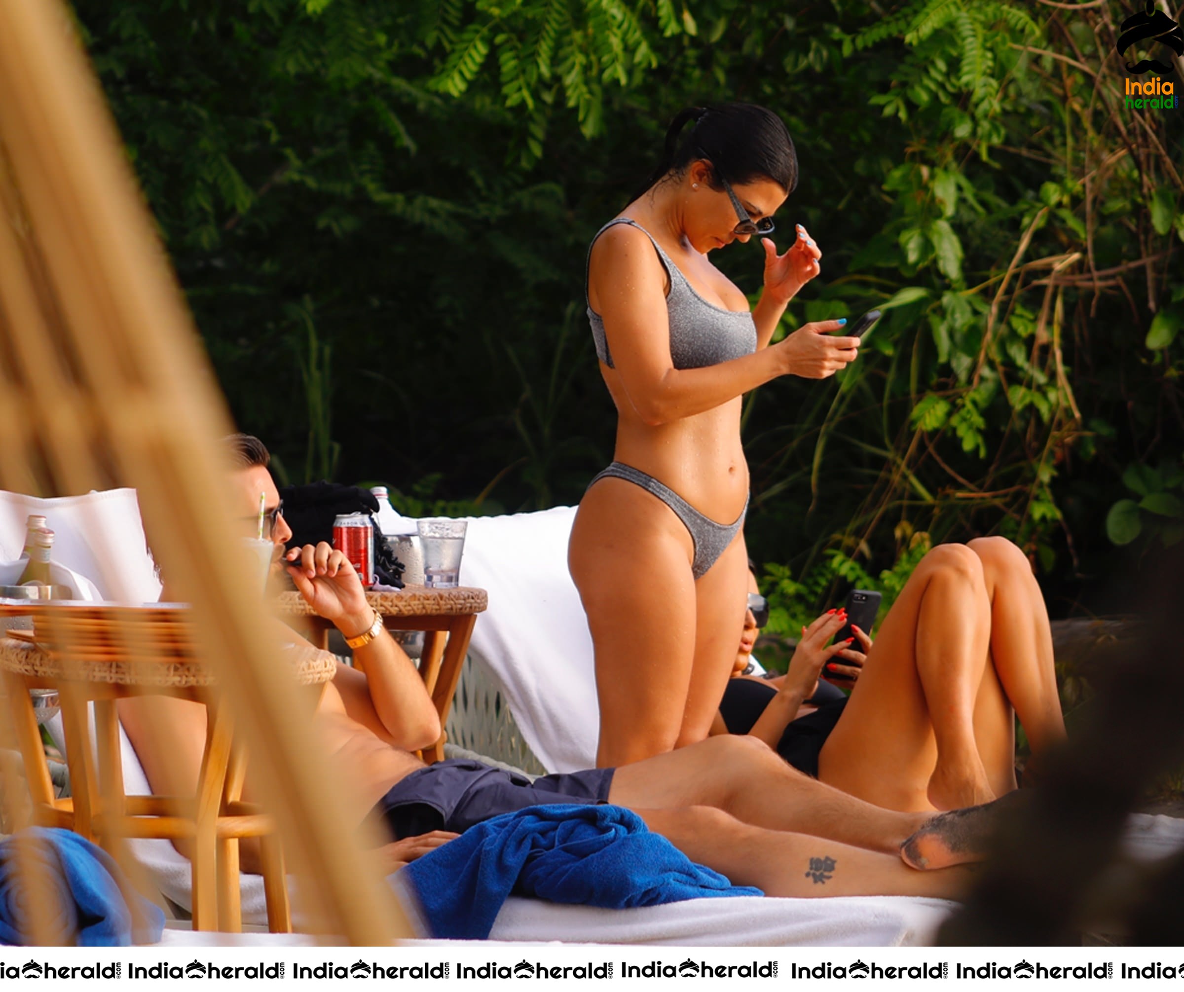 Kourtney Kardashian Bikini candids in Costa Rica Set 1