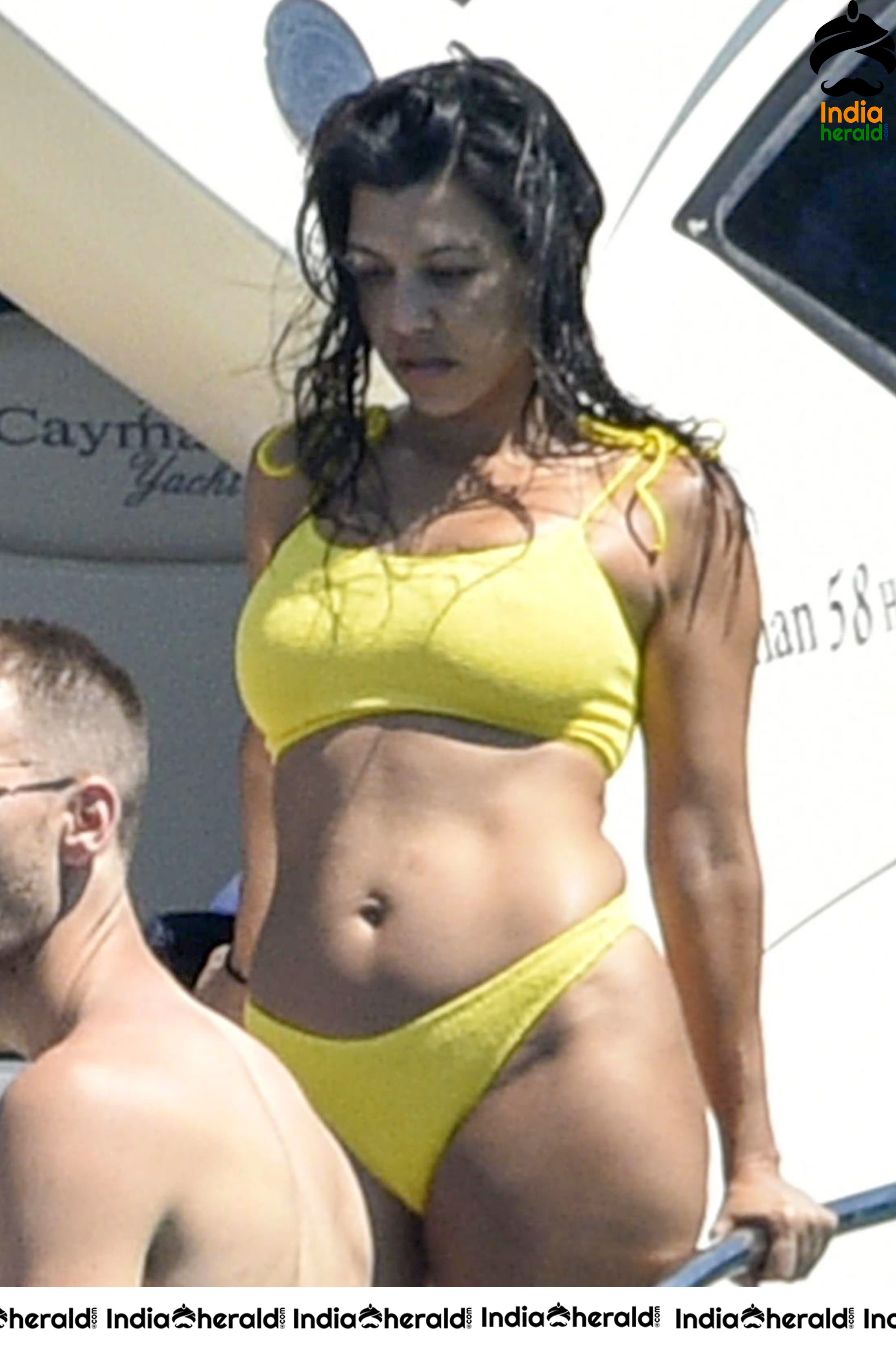 Kourtney Kardashian In A Bikini On A Yacht In Corsica Set 3