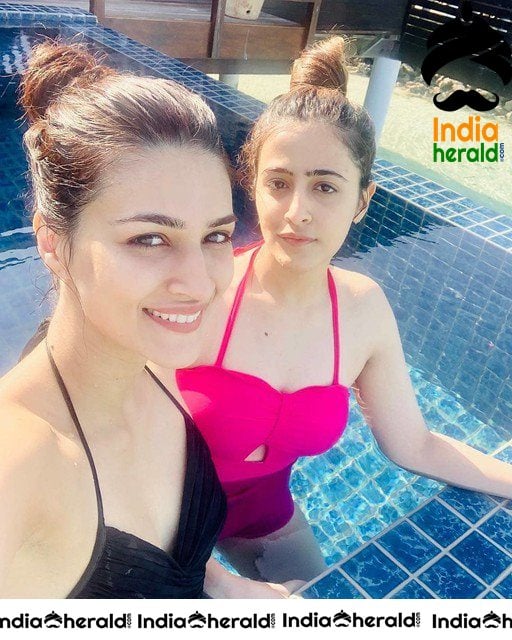 Kriti Sanon and Sister Nupur Sanon Hot Photos while Enjoying Holiday