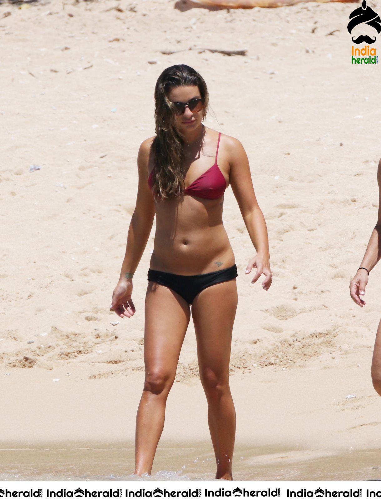 Lea Michele in a Hot Bikini and exposes her Sexy Body by getting Wet