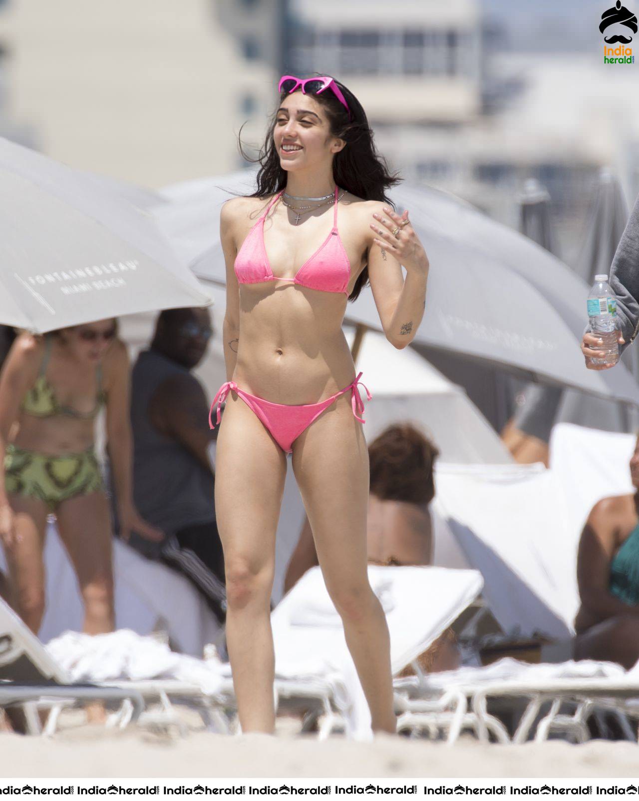 Lourdes Leon Bikini Candids at the beach in Miami Set 1