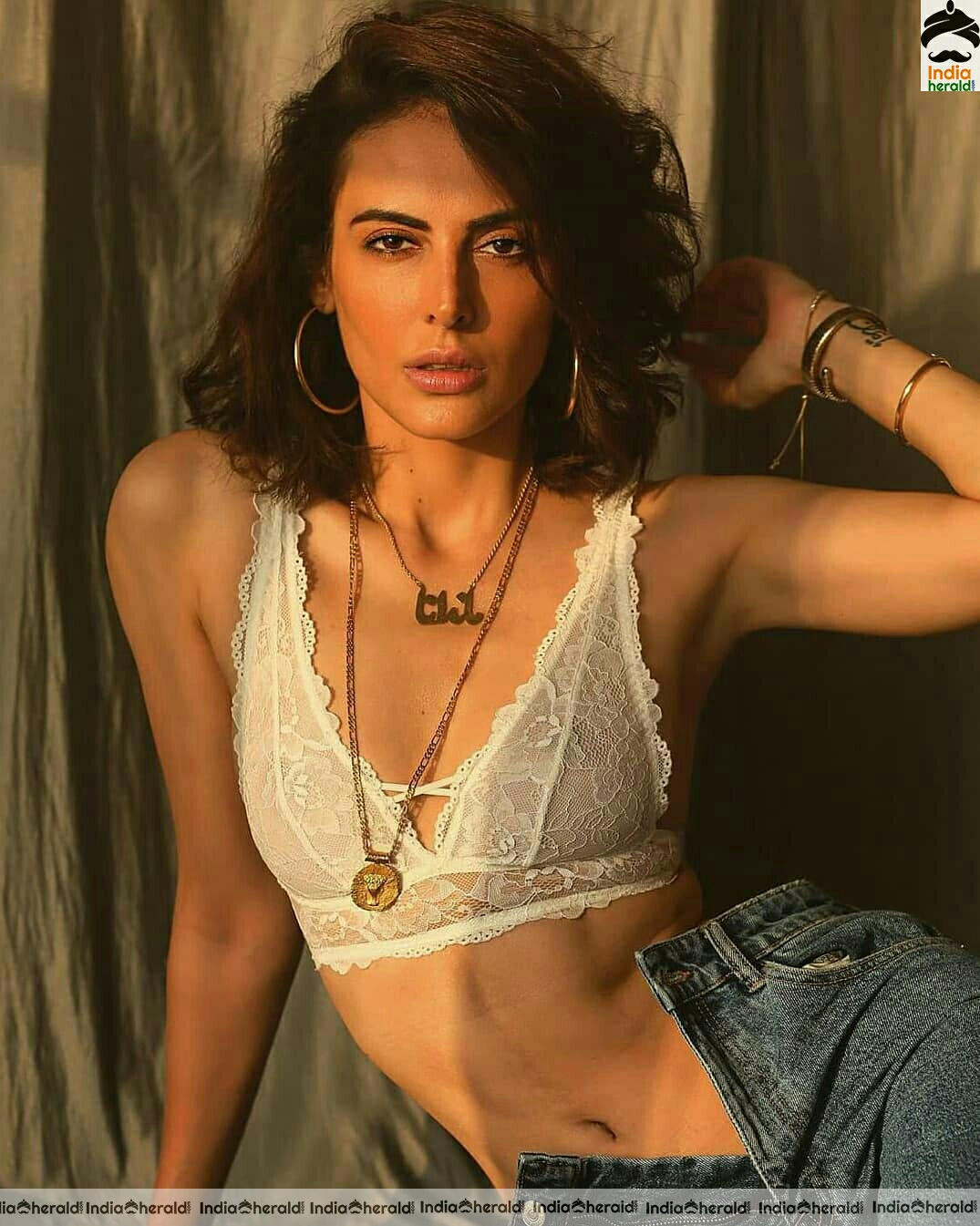 Mandanakarimi Hot Compilation Stills