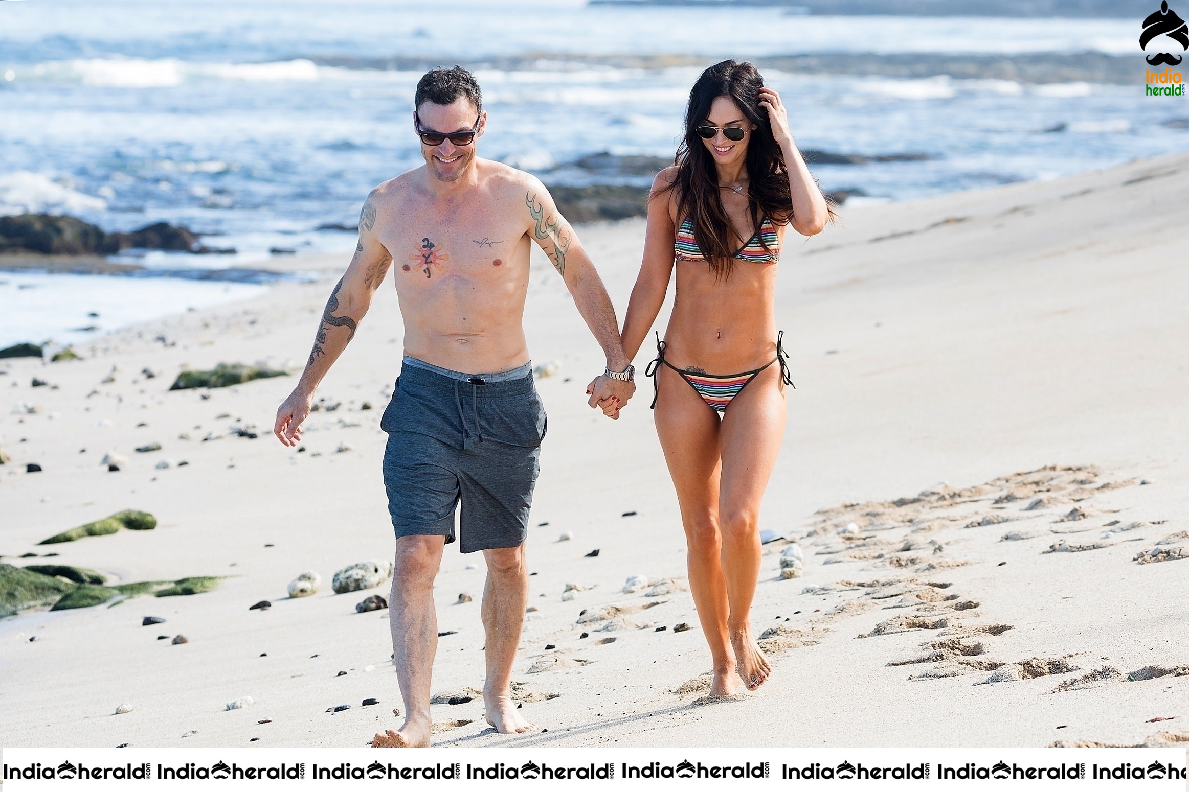 Megan Fox Hot Unseen Bikini candids in Hawaii With her husband Set 1