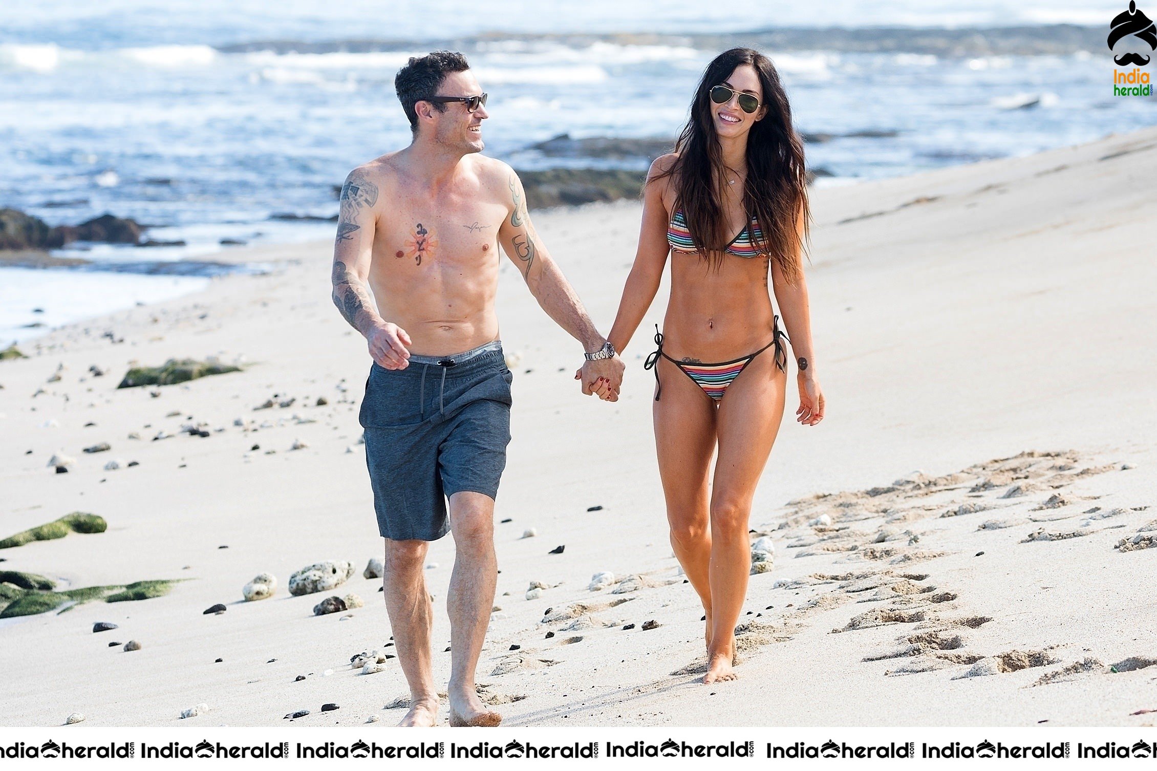 Megan Fox Hot Unseen Bikini candids in Hawaii With her husband Set 2