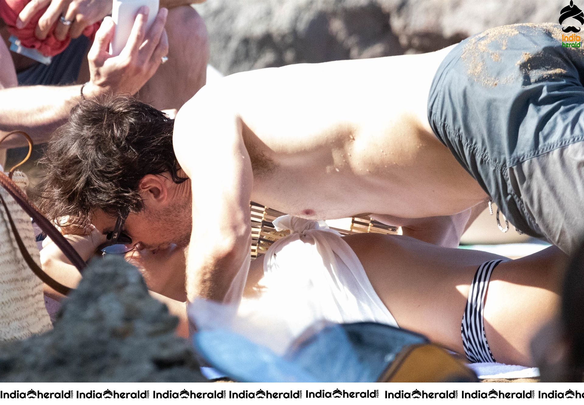 Nikki Reed In Bikini And Enjoying Her Boy Friend At Beach