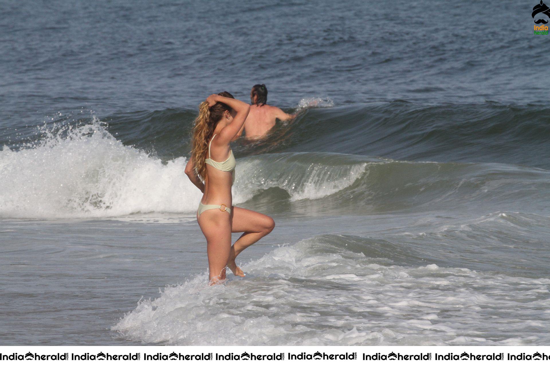 Nina Agdal enjoying in Beach at a beach in Hamptons