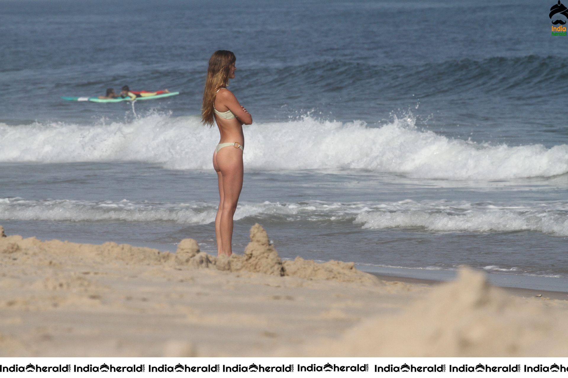 Nina Agdal enjoying in Beach at a beach in Hamptons