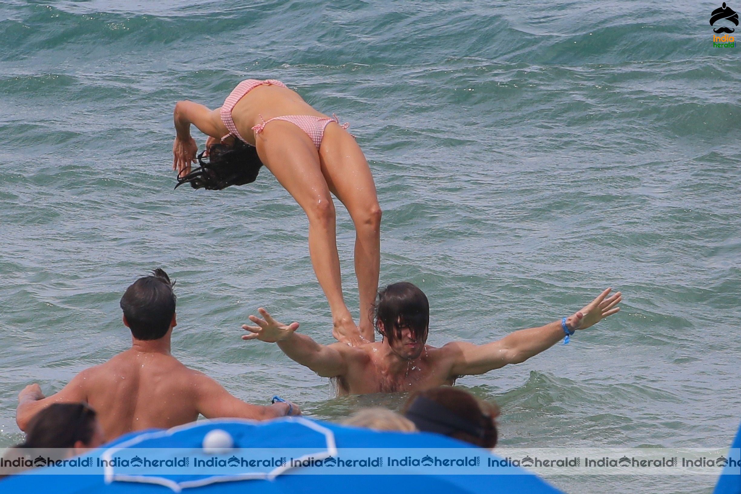 Nina Dobrev Damn Hot And Sexy In Bikini With Her Boyfriend At Maui Set 1