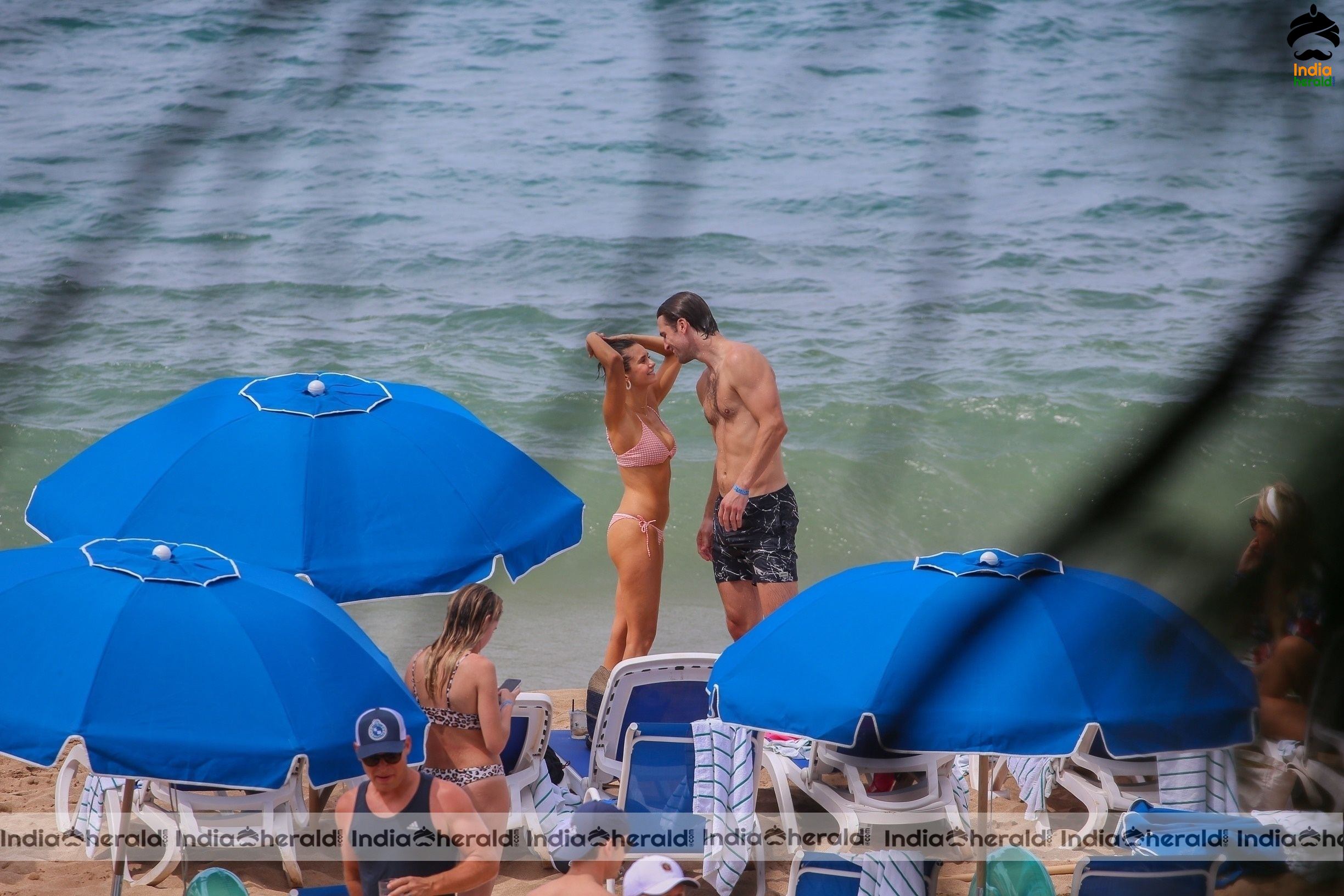 Nina Dobrev Damn Hot And Sexy In Bikini With Her Boyfriend At Maui Set 3