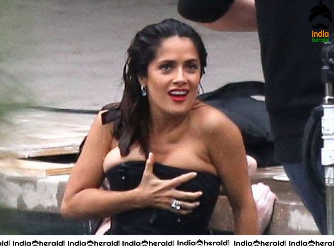 Oops Badly Timed Hot Photos of Actresses Set 1