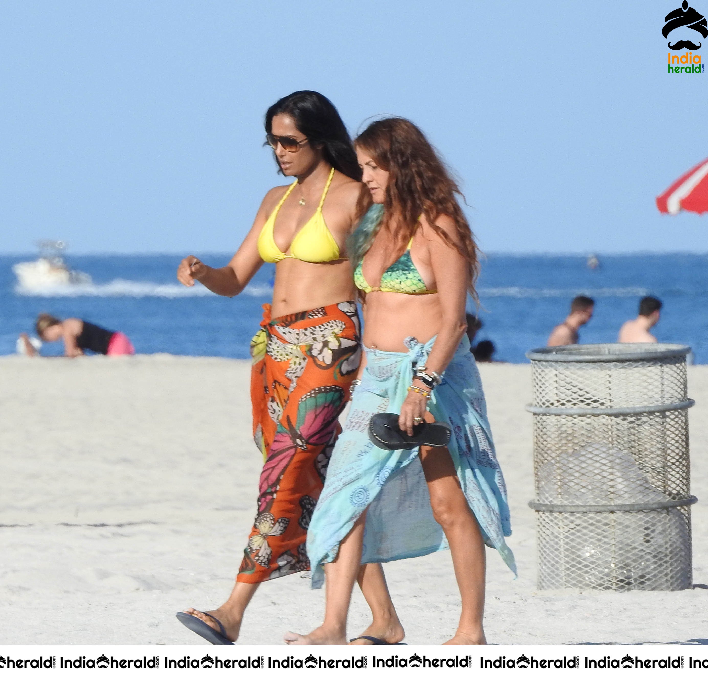 Padma Lakshmi In Hot Lace Bikini At Miami Beach Set 1