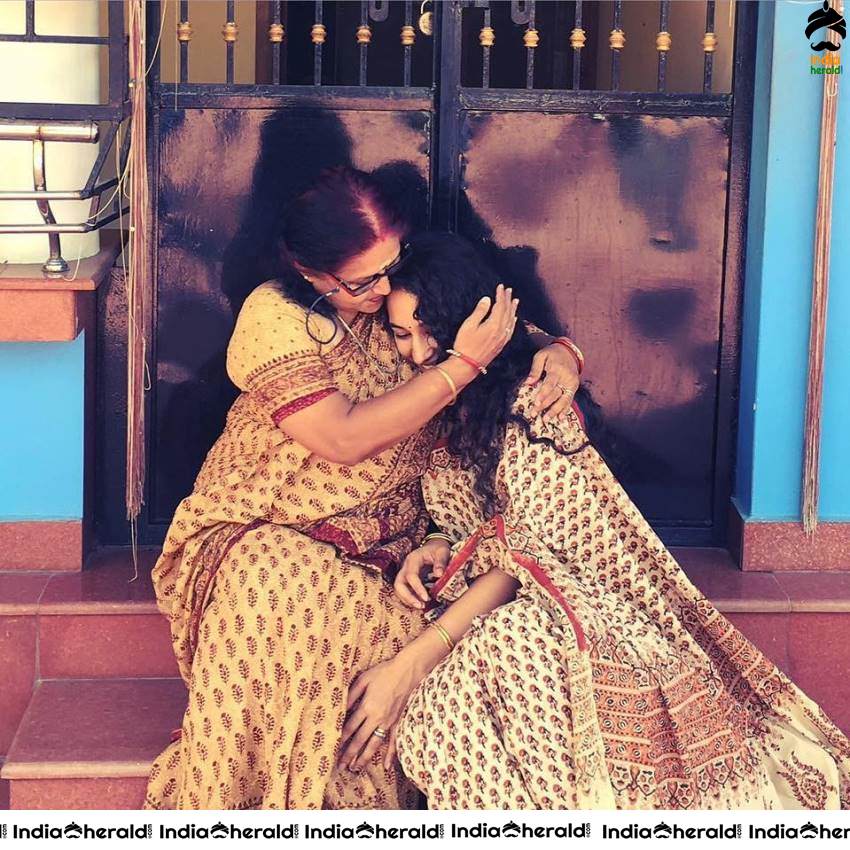 Pooja Ramachandran and John Kokken Unseen Romantic Hot Photos Set 3