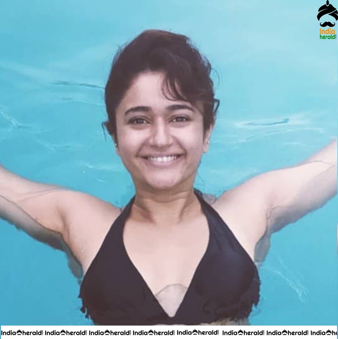 Poonam Bajwa Latest Drool Worthy Hot Photos