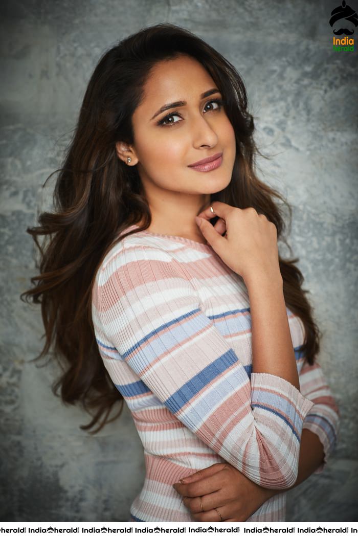 Pragya Jaiswal Hot Photoshoot Clicks