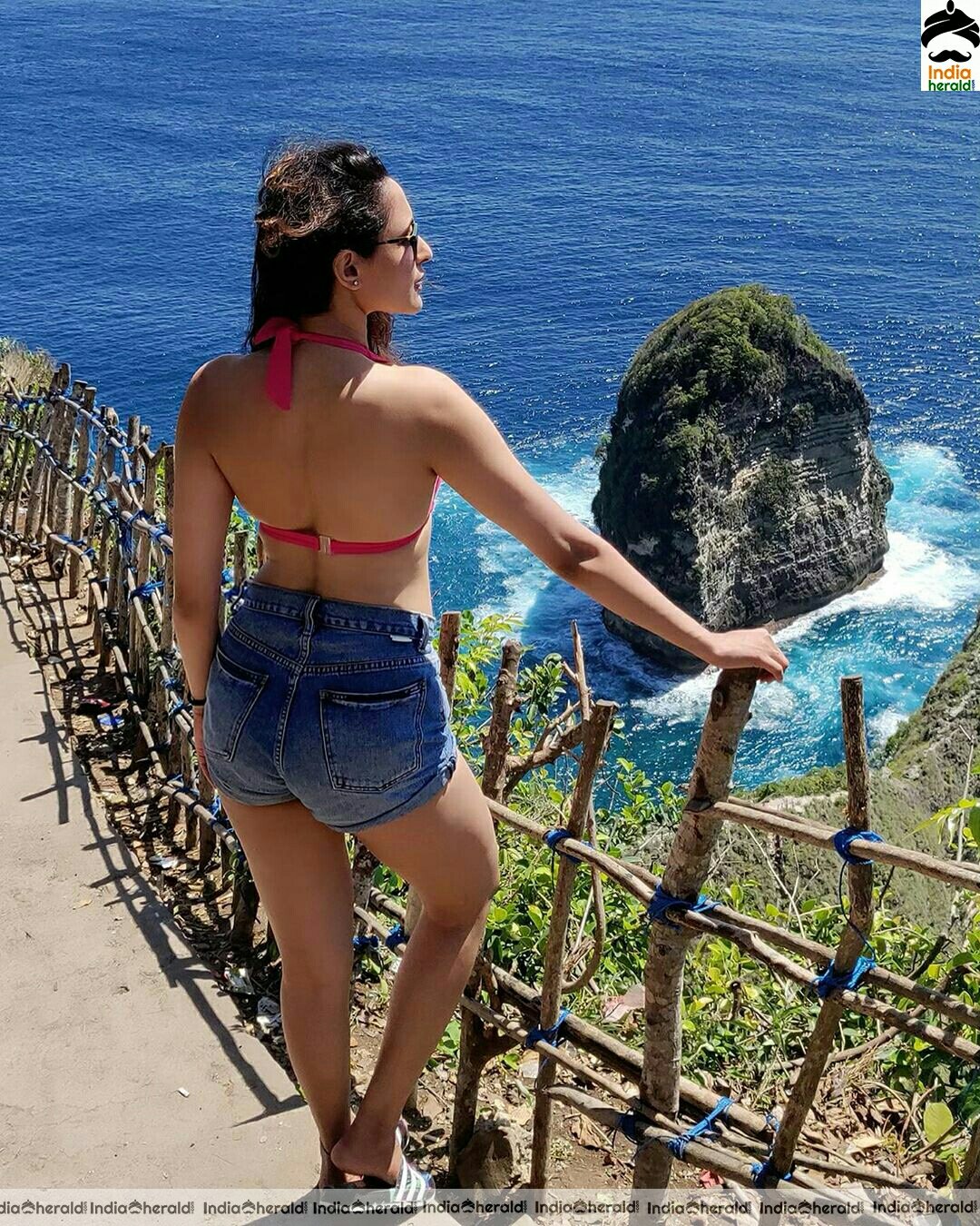 Pragya Jaiswal Wearing A Red Brassiere And Exposing During Her Vacation