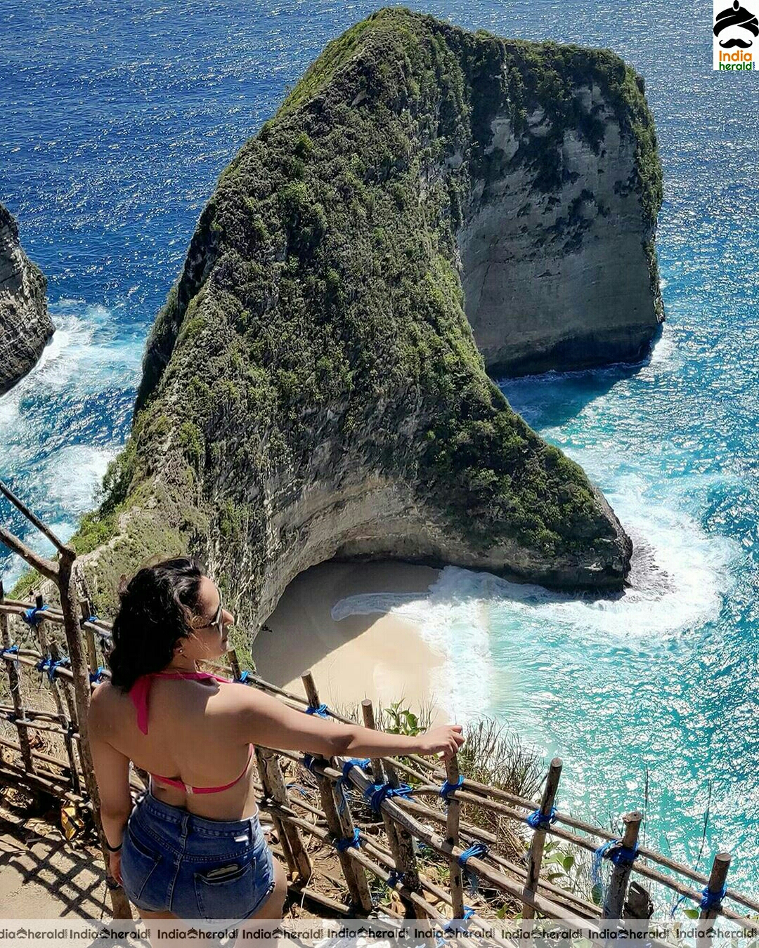 Pragya Jaiswal Wearing A Red Brassiere And Exposing During Her Vacation