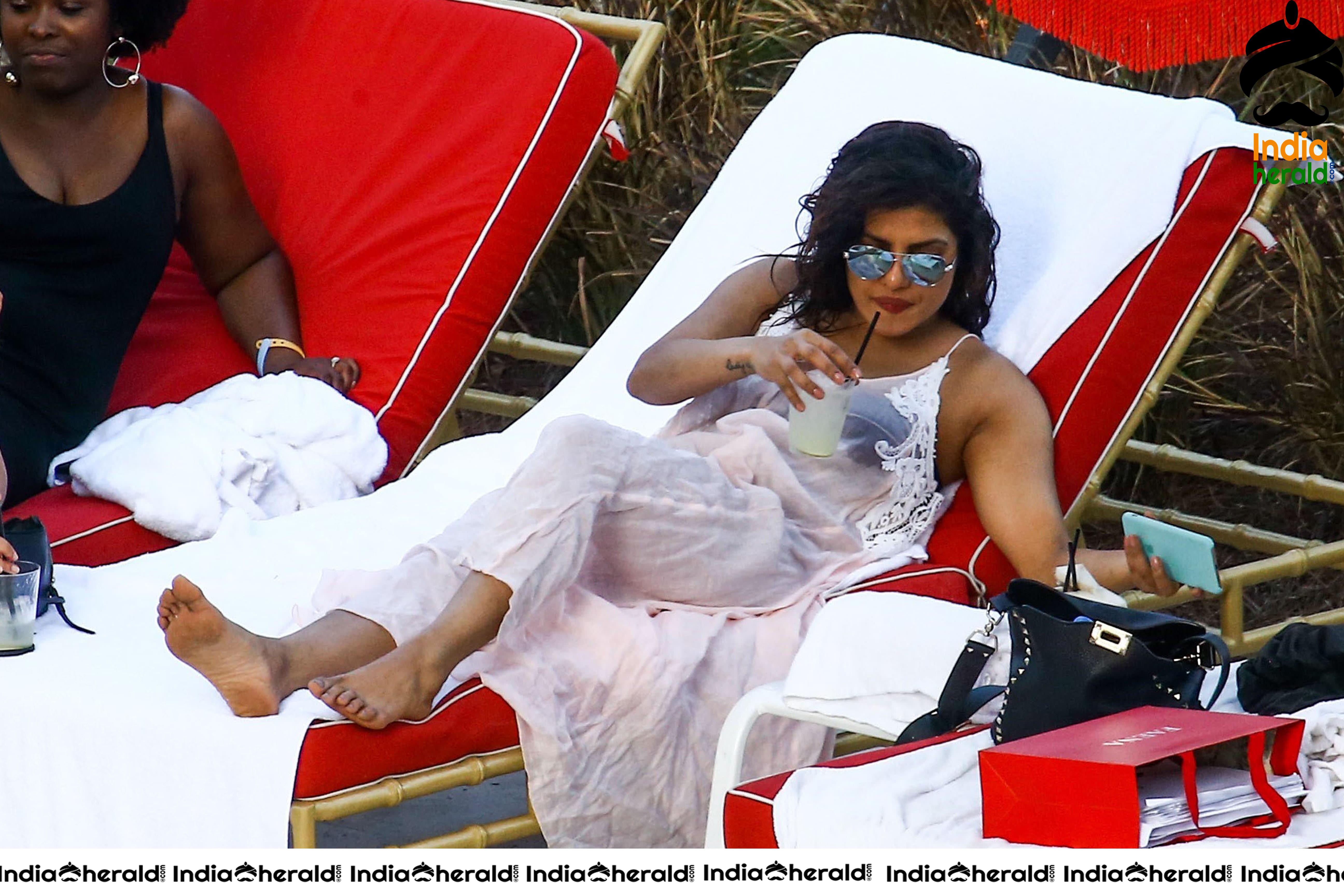 Priyanka Chopra HD Photos in Two Piece Bikini Exposing her Booty Set 2