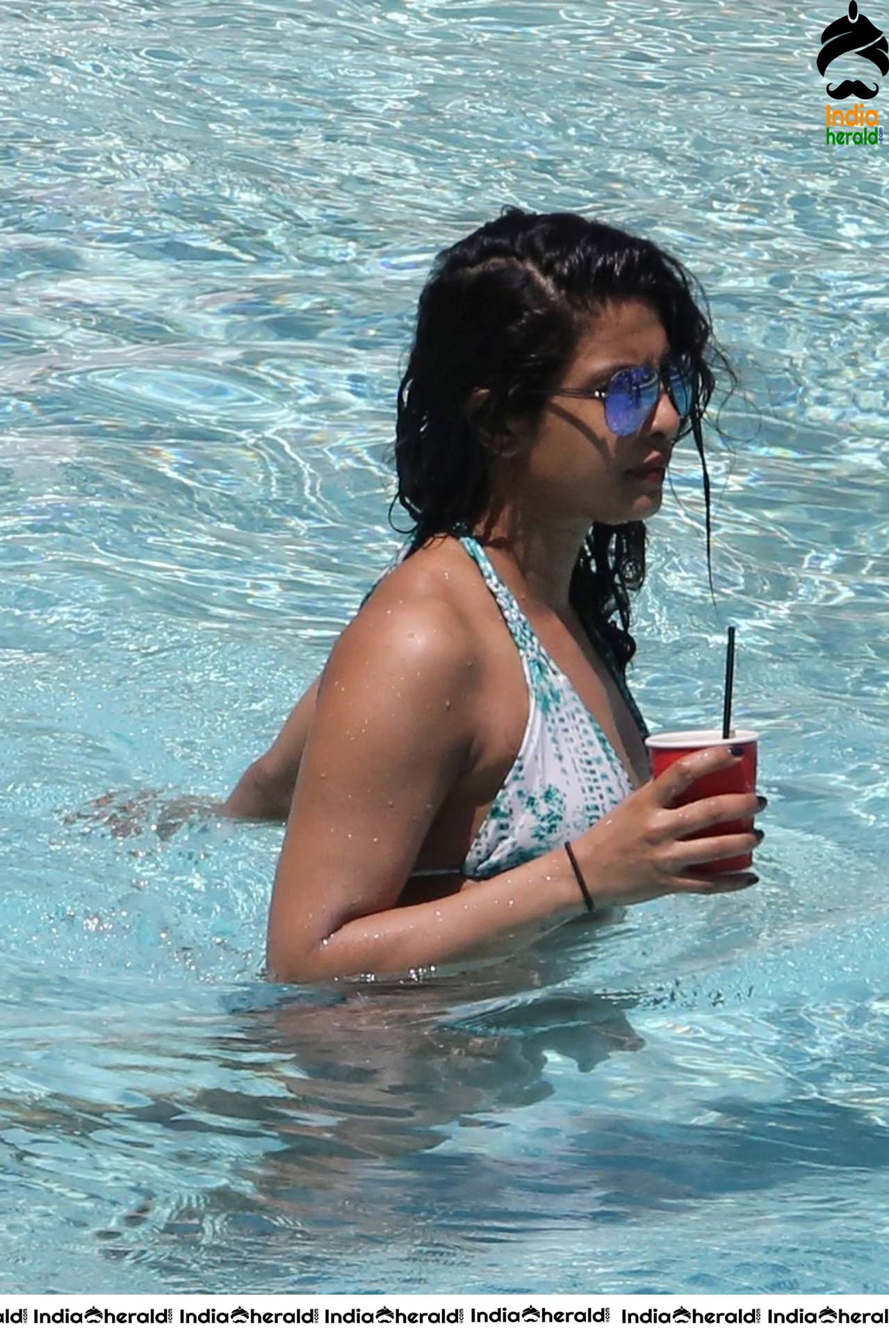 Priyanka Chopra Hot Photos in Bikini by pool side in Miami Set 1