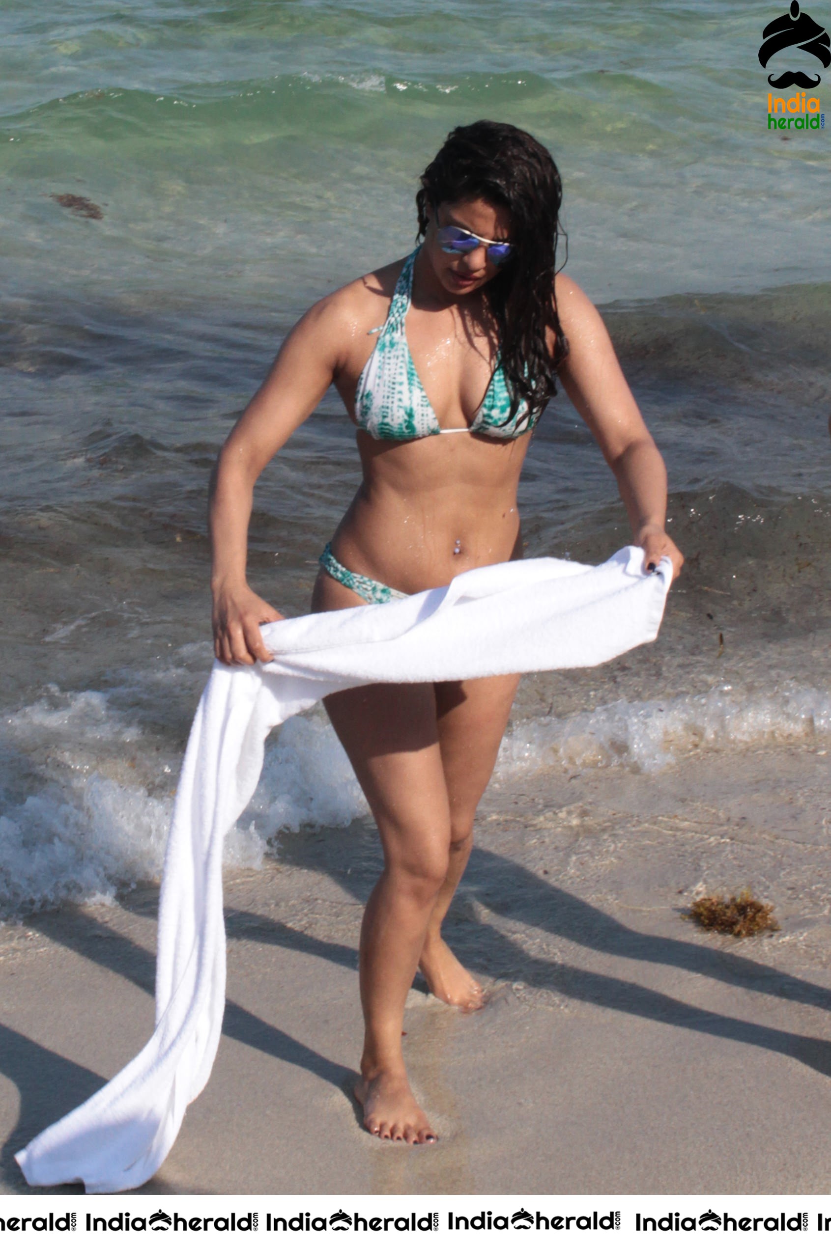 Priyanka Chopra In a bikini at a beach in Miami Set 1