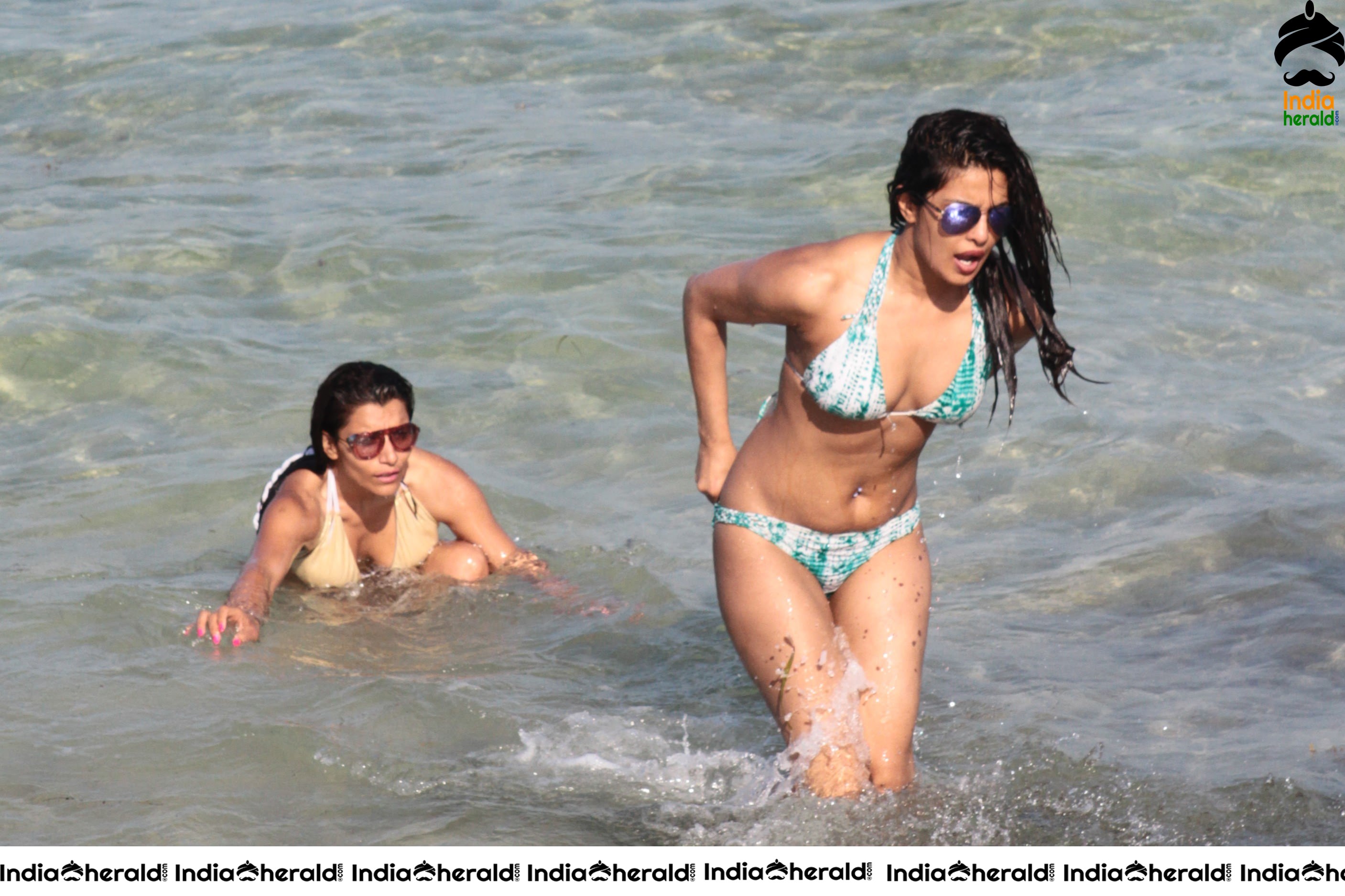 Priyanka Chopra In a bikini at a beach in Miami Set 1