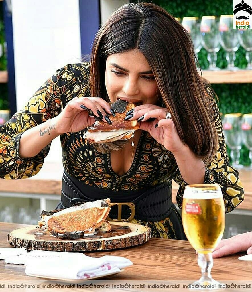 Priyanka chopra In Cleavage Exposing Dress While Enjoying Her Time In USA