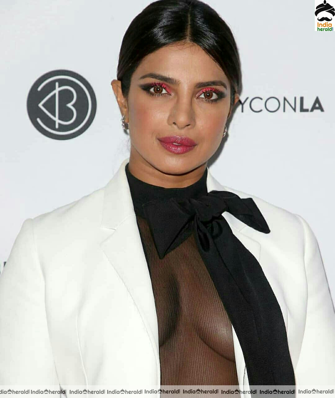 Priyanka chopra Sizzling Hot Clicks