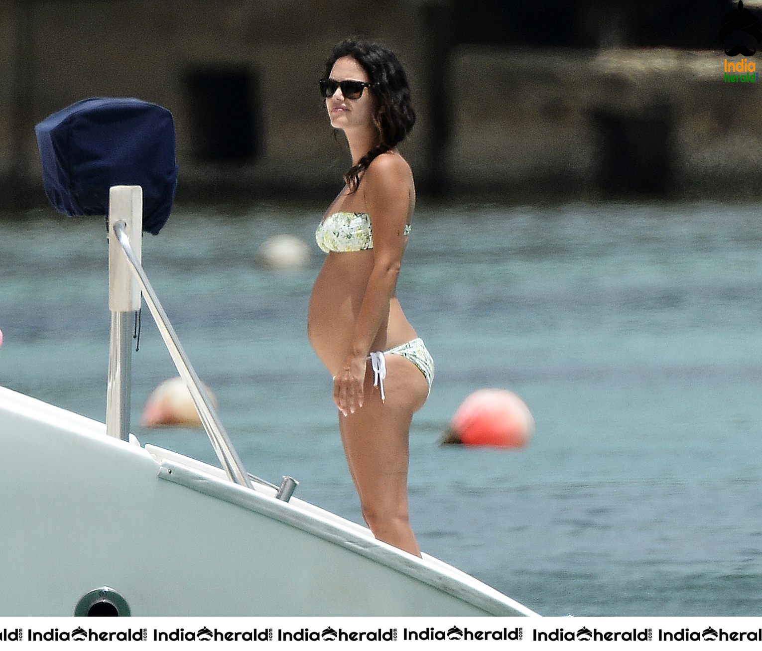 Rachel Bilson flaunts her baby bump in Bikini on a boat in Barbados Set 1