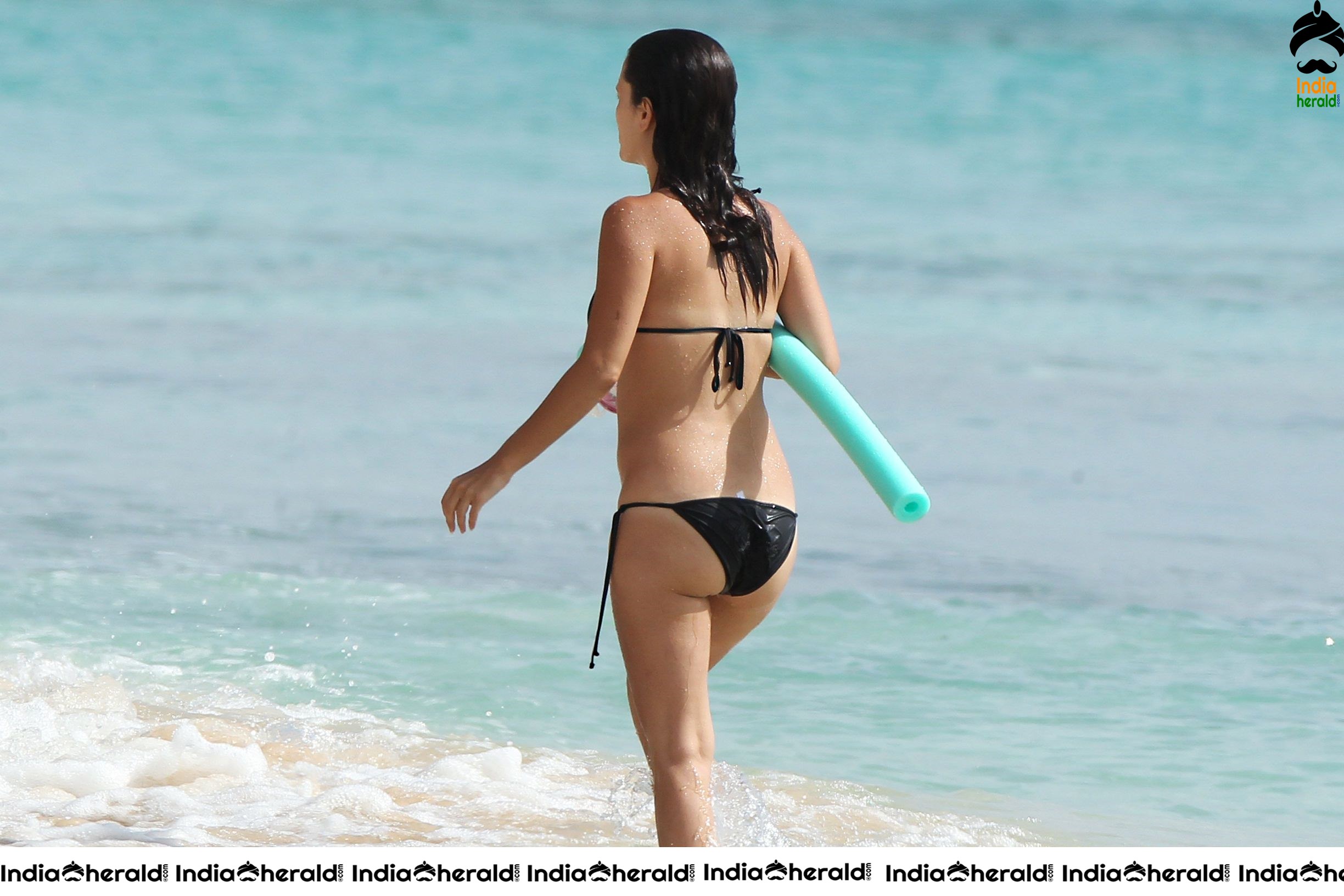 Rachel Bilson Hot Bikini Photos in Miami Beach Set 1