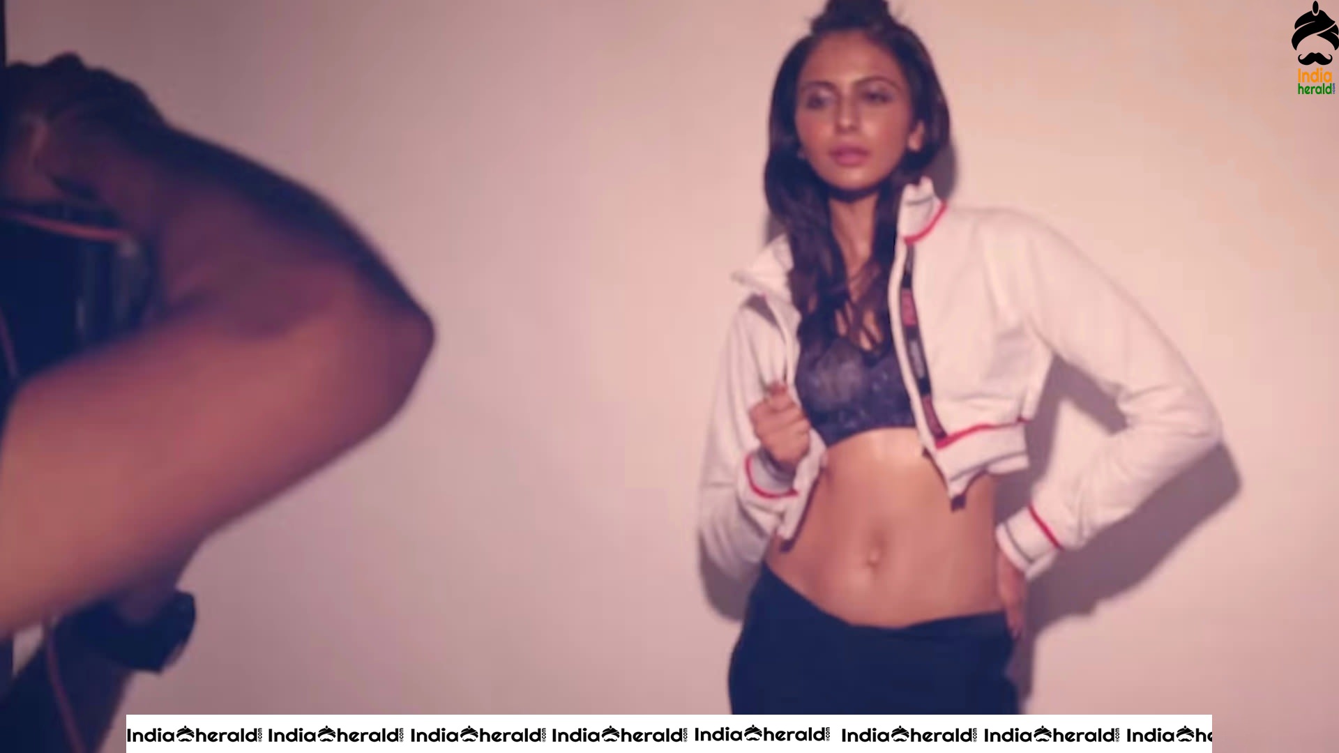 Rakul Preet Hot Unseen Photoshoot in Sports Bra and Spandex Set 1