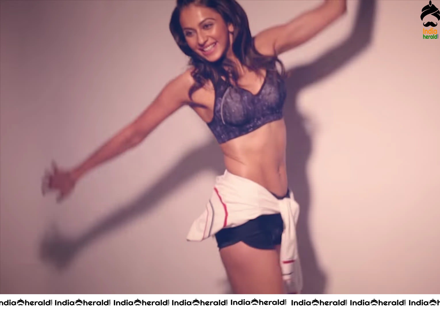 Rakul Preet Hot Unseen Photoshoot in Sports Bra and Spandex Set 1