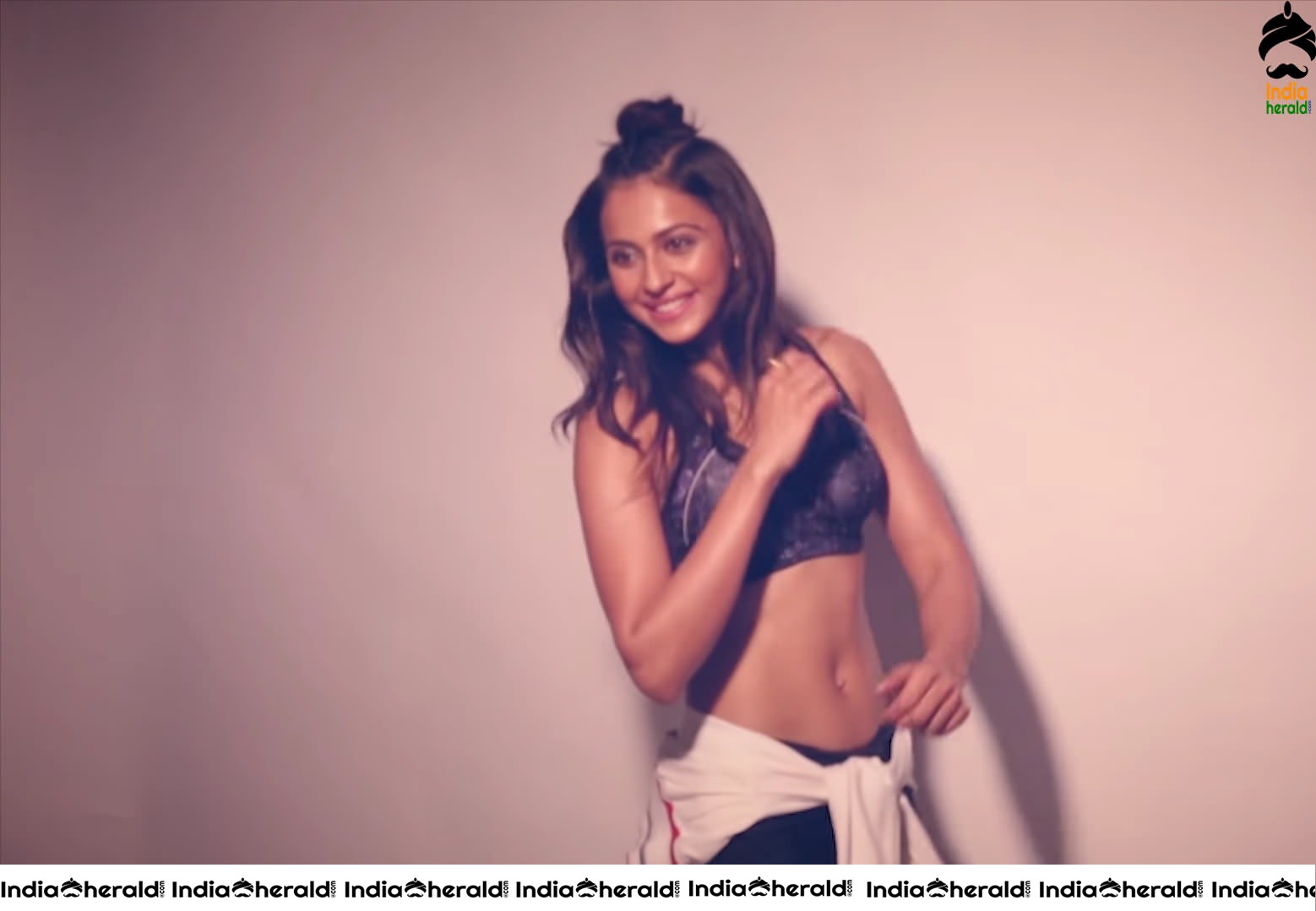 Rakul Preet Hot Unseen Photoshoot in Sports Bra and Spandex Set 1