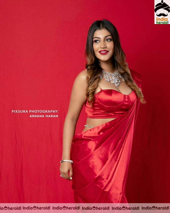 Red Hot Yashika Aannand Recent Sexy Photoshoot