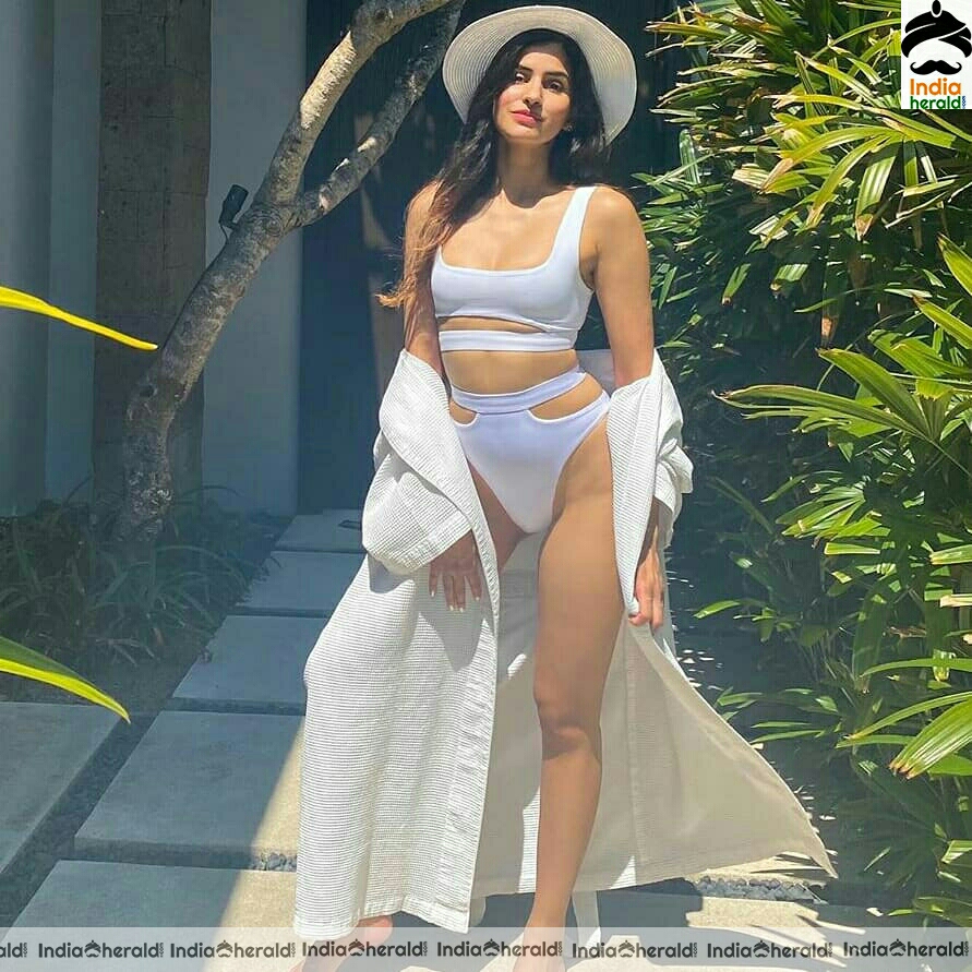 Sakhshi Malik Hot Bikini Stills