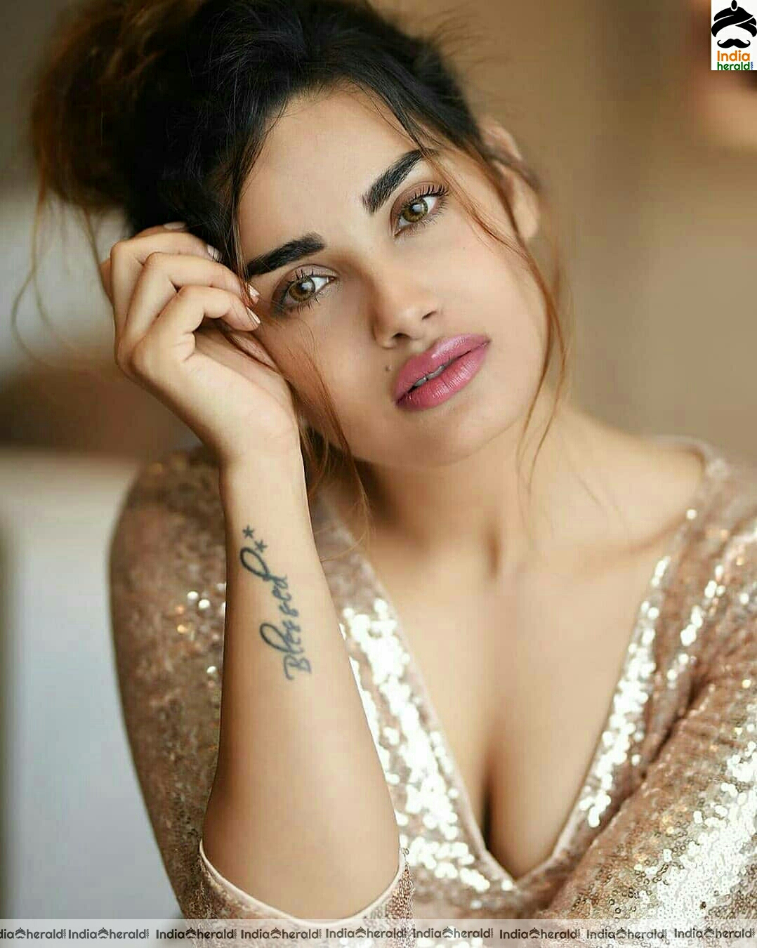 Sakshi Dwivedi Hot Compilation Stills