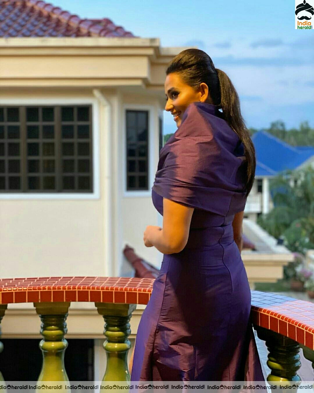 Sanjana Singh Hot Photo Stills Set 2