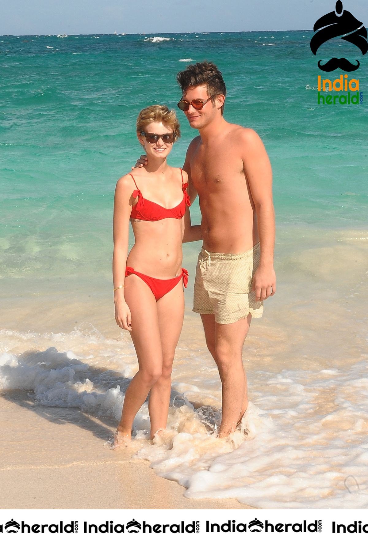 Sara Paxton Red Hot Bikini Candids Set 2