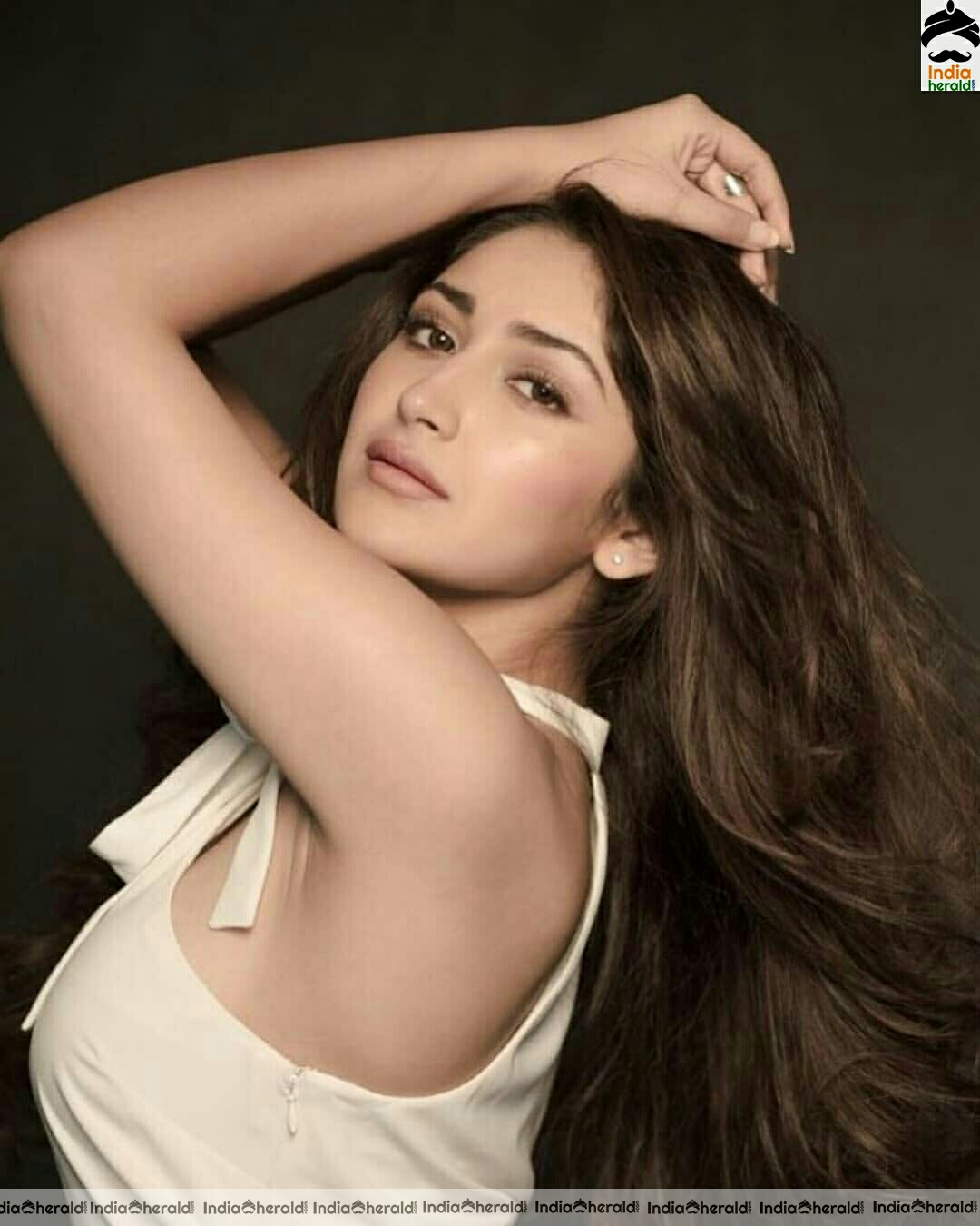 Sayyesha Hot Compilation Photo Stills