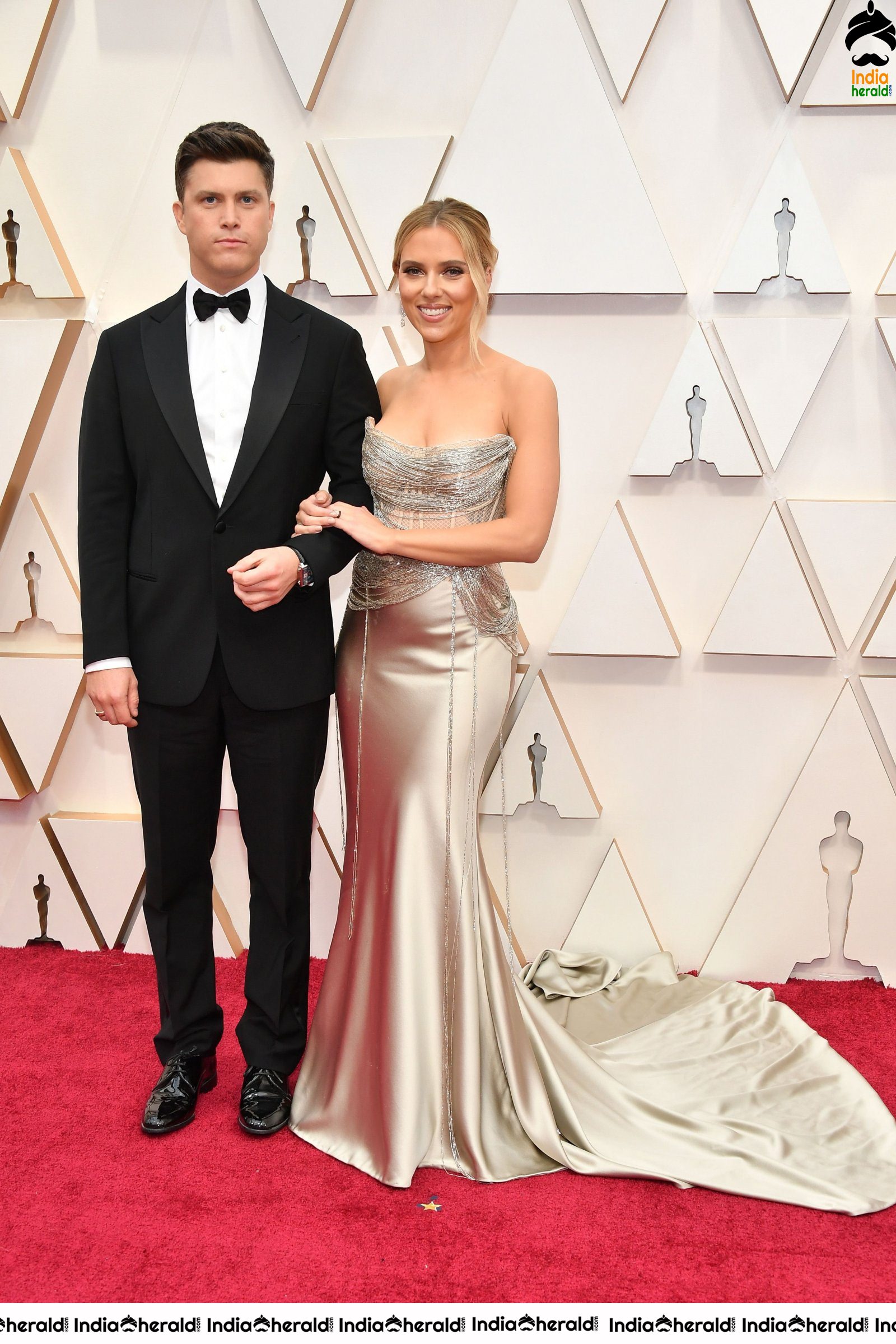 Scarlett Johansson at 92nd Annual Academy Awards in Los Angeles Set 1