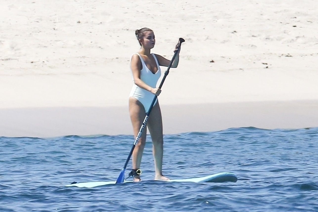 Selena Gomez In A White Bikini At A Beach In Punta Mita Set 1