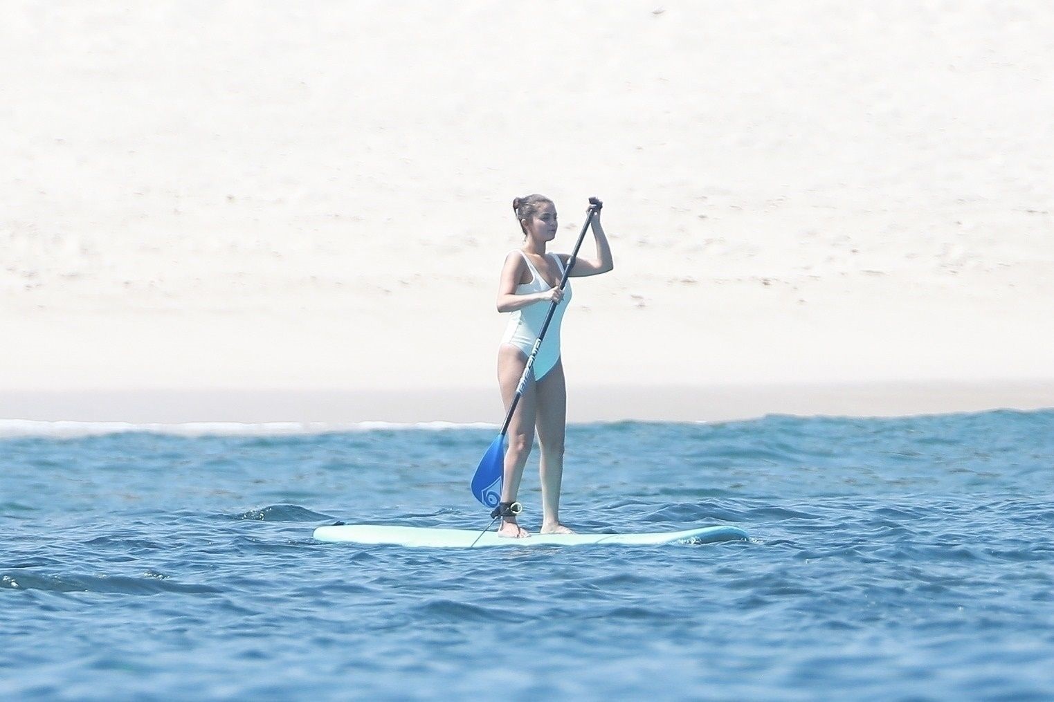 Selena Gomez In A White Bikini At A Beach In Punta Mita Set 1