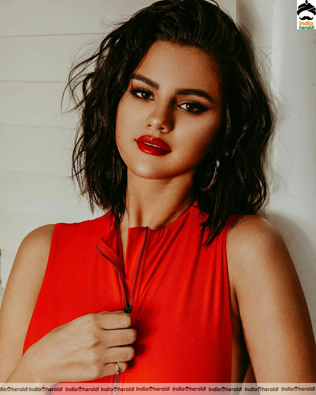 Selena Gomez Red Hot In Lingerie