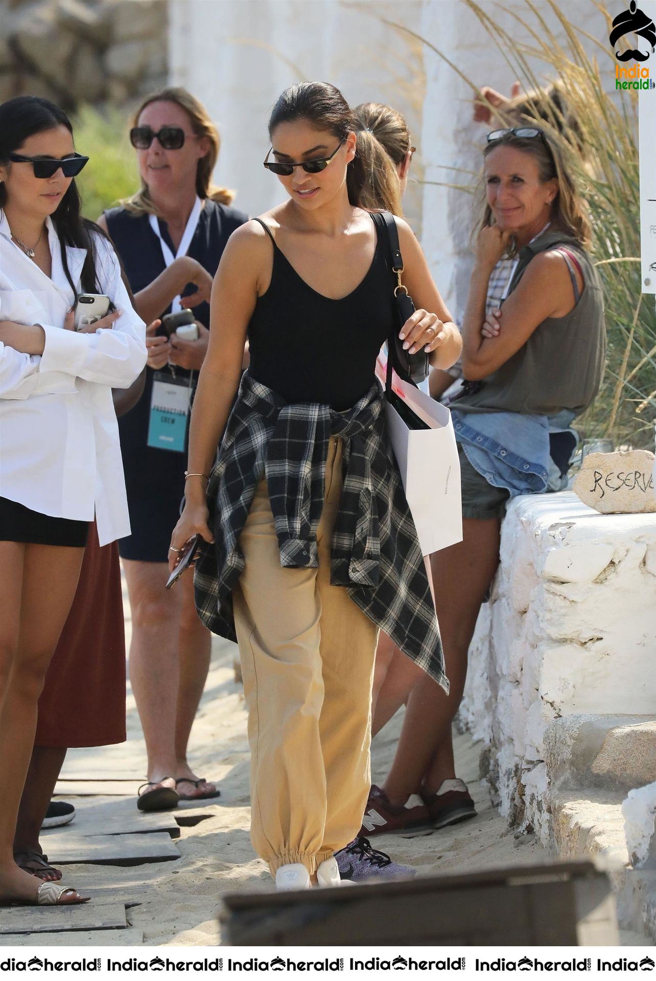 Shanina Shaik Hot Photos where she flaunts her Hot Assets