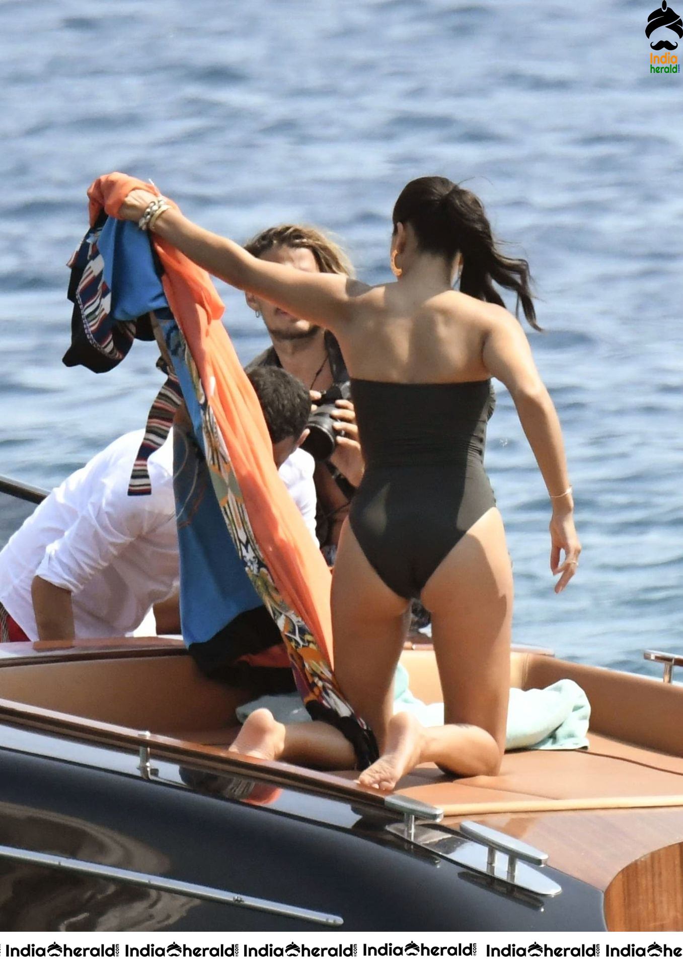 Shanina Shaik in sexy black swimsuit at Psarou Beach in Mykonos set 2