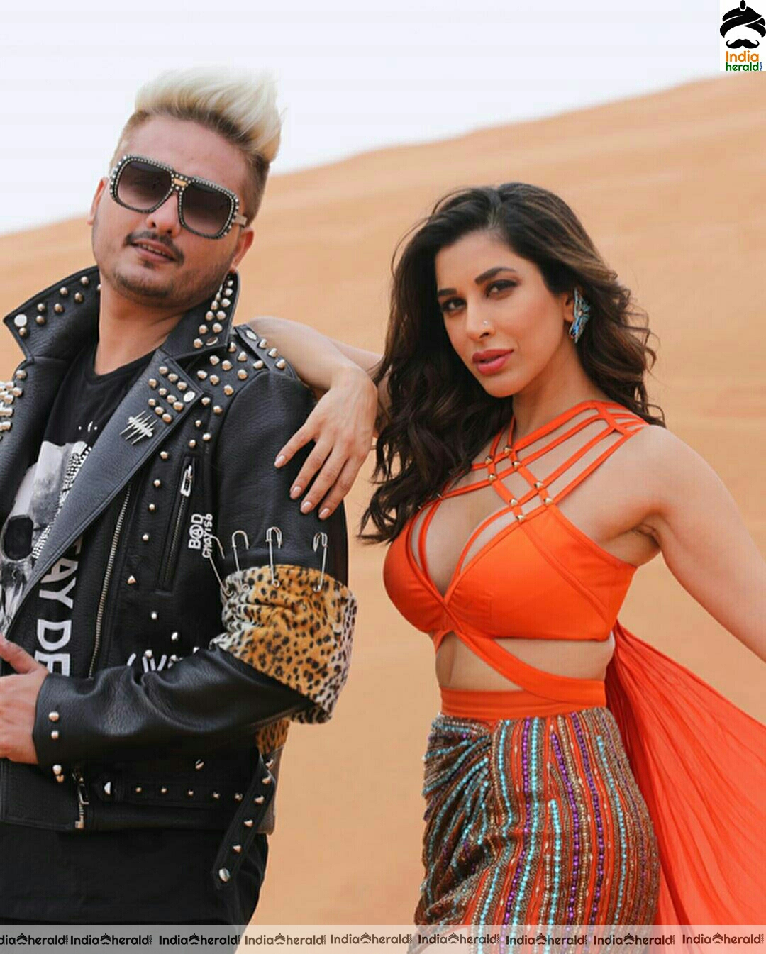 Sophie Choudry Hot Cleavage Revealing Stills