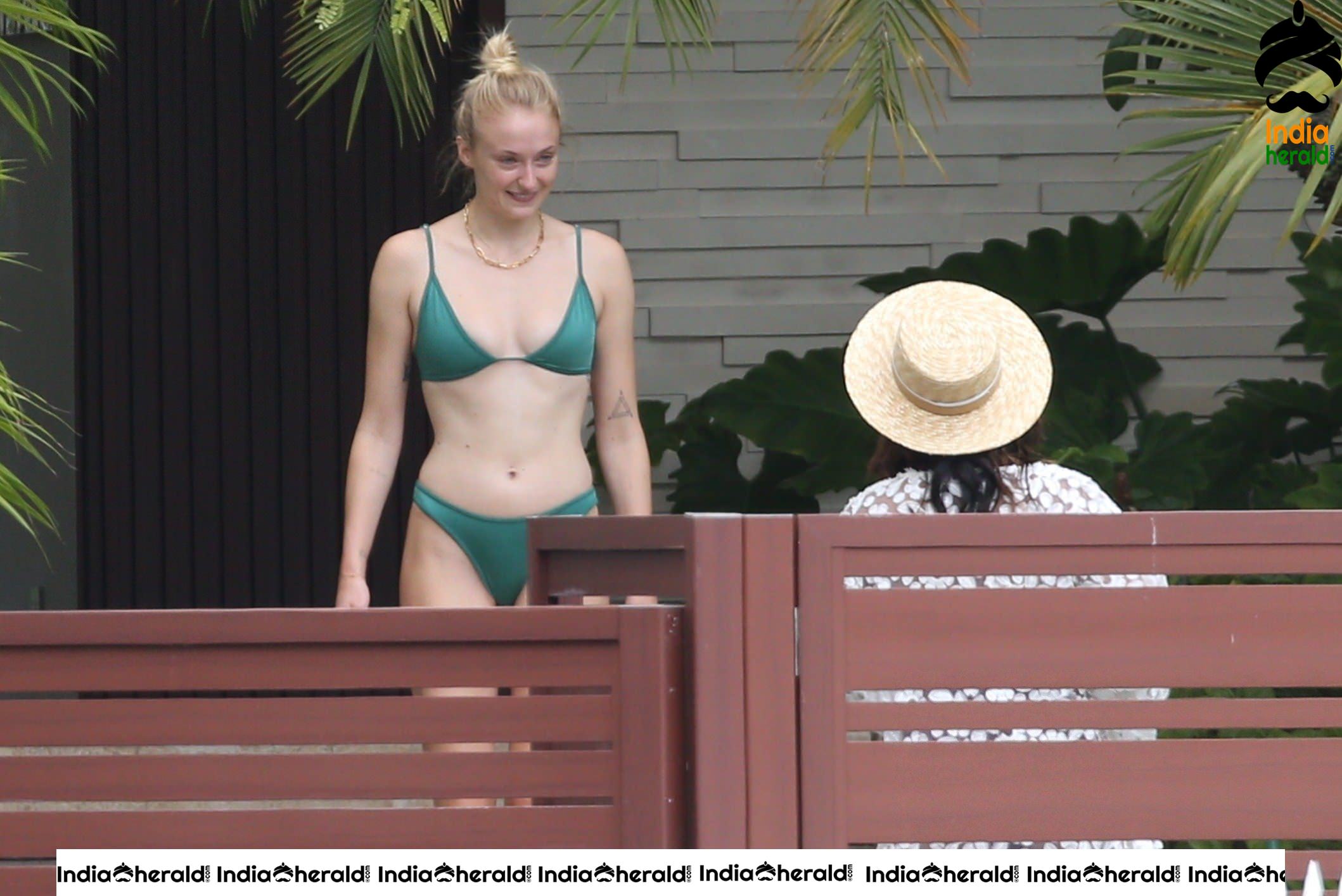 Sophie Turner and Priyanka Chopra caught in Bikini during their vacation to Miami Set 2