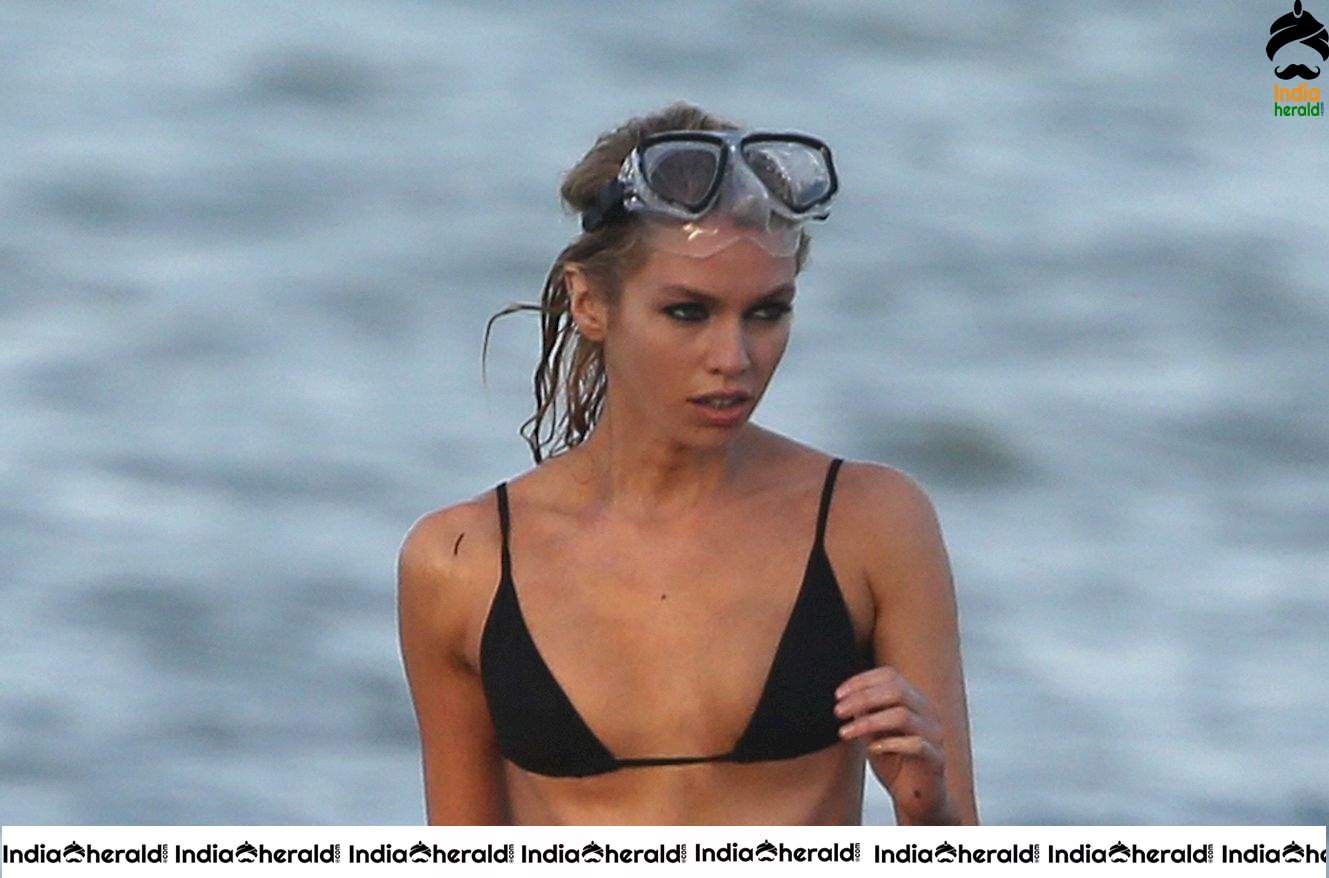 Stella Maxwell in Bikini at Miami Beach Set 1